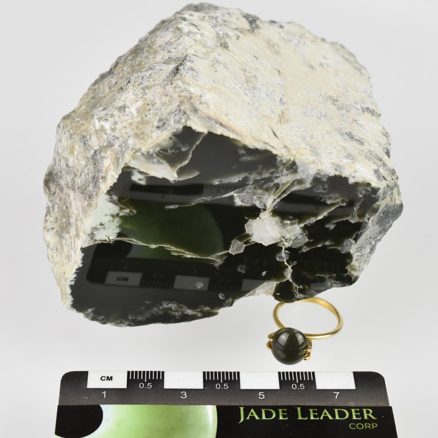Jade Hand Gem 1050