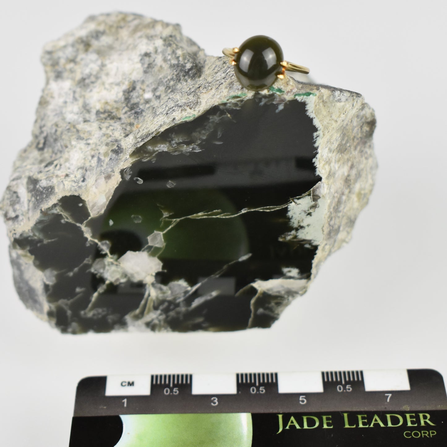 Jade Hand Gem 1050