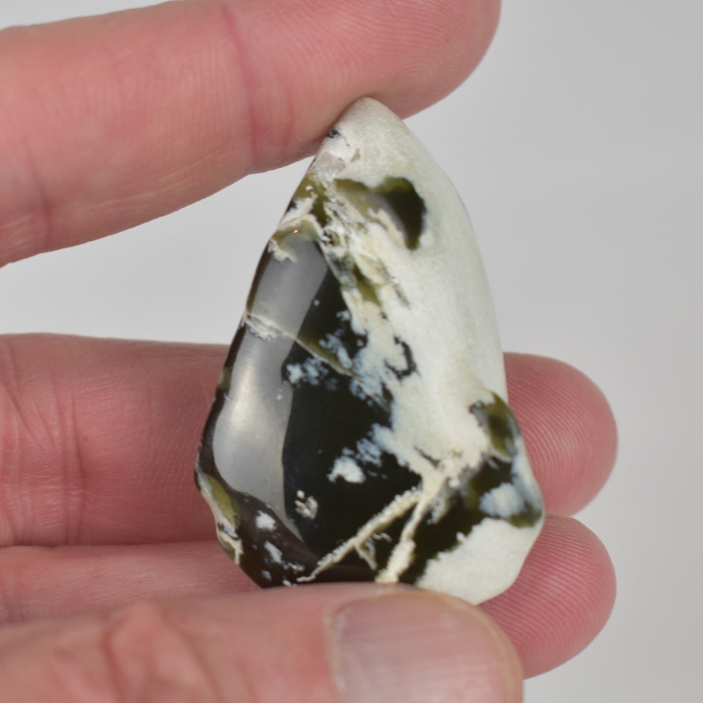 Sky Jade Tumbled 2075