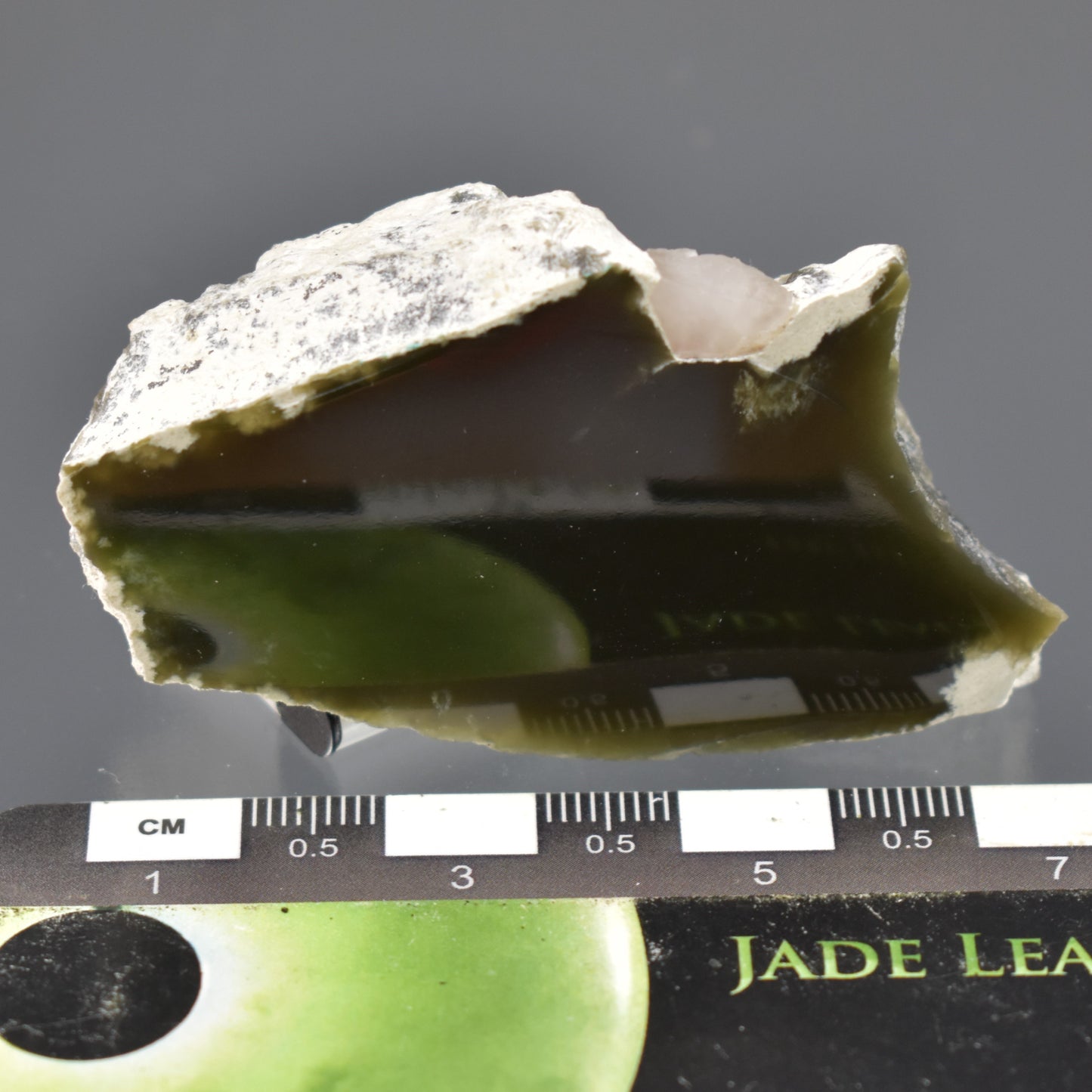 Jade Hand Gem 1036