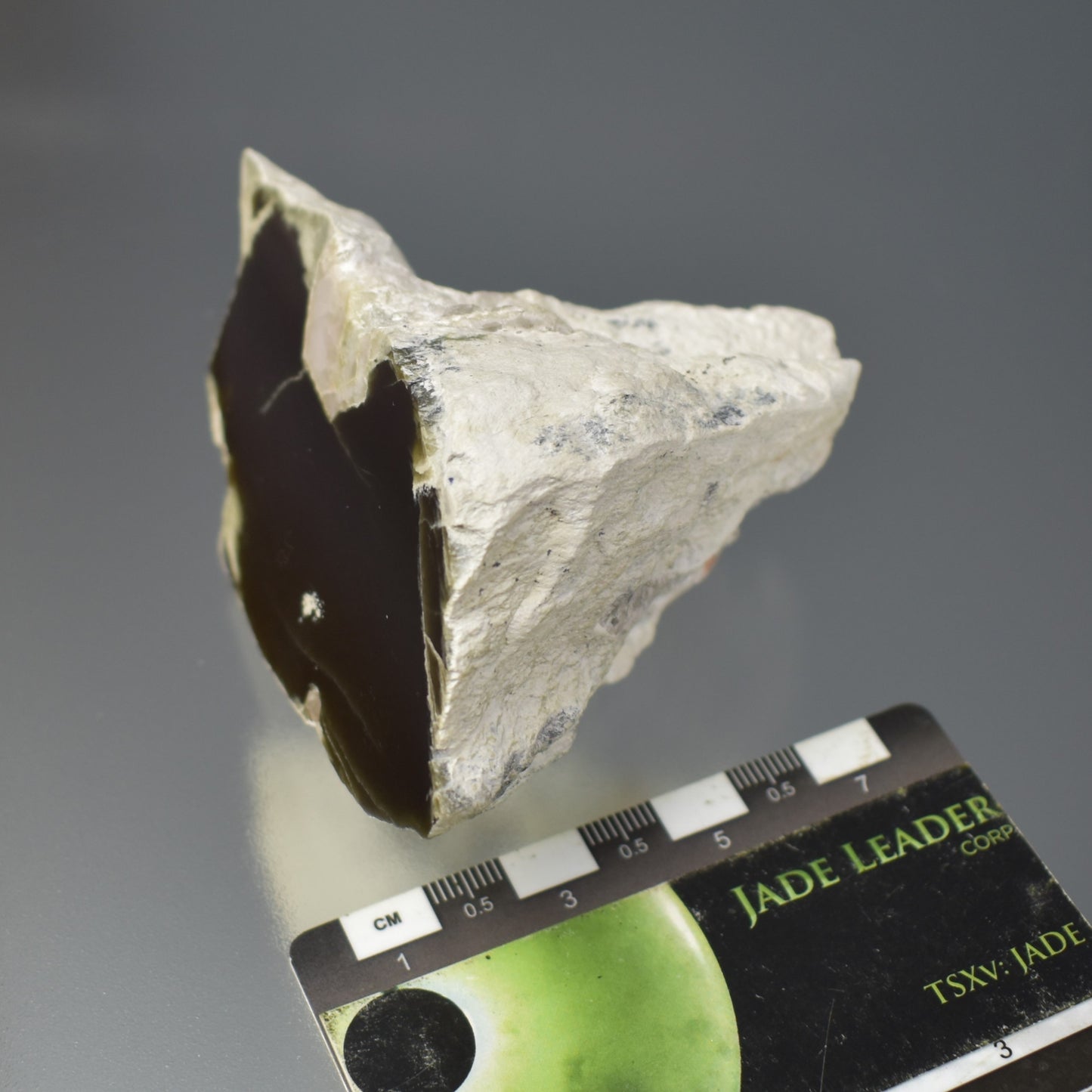 Jade Hand Gem 1043