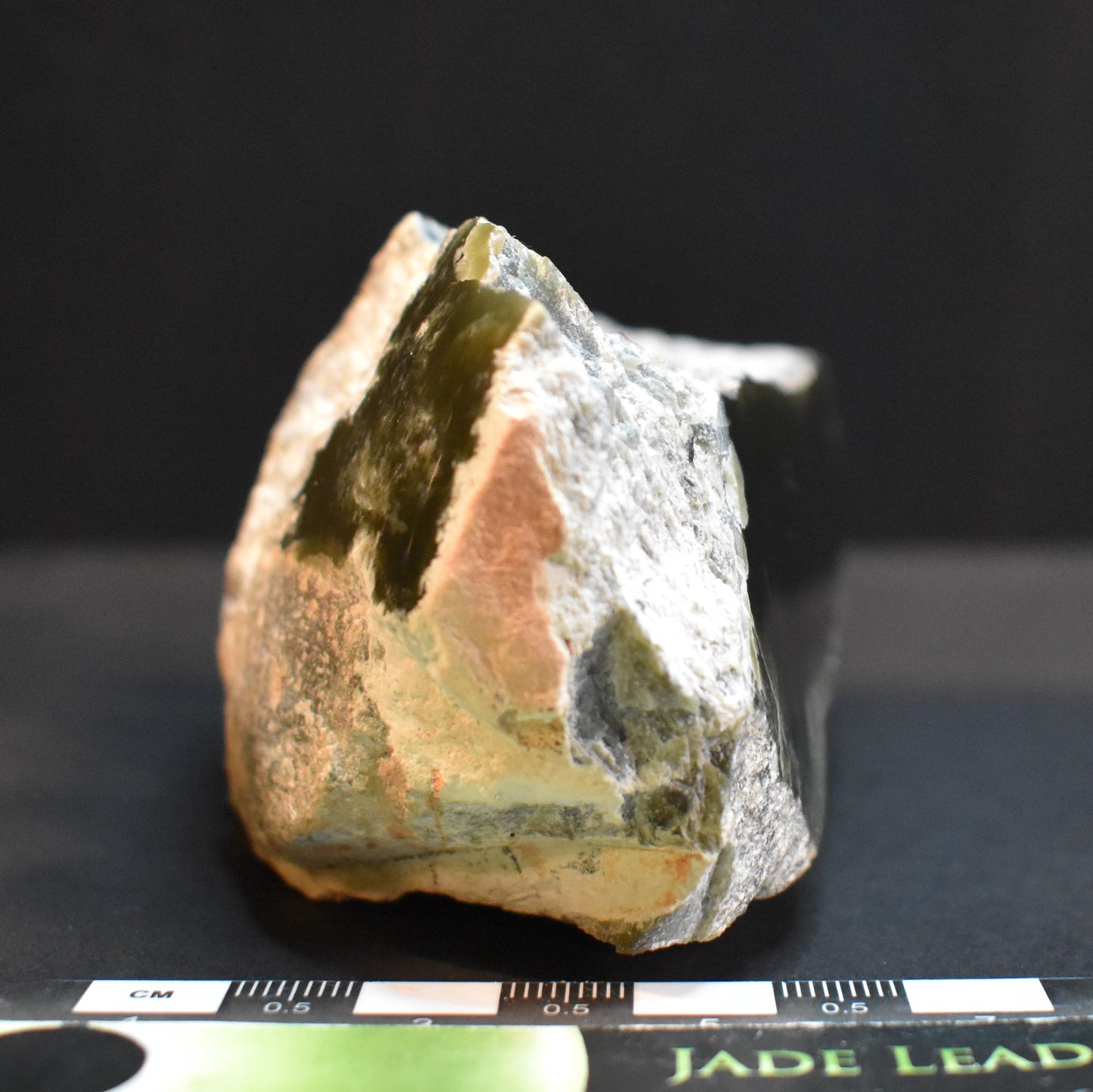 Jade Hand Gem 1002