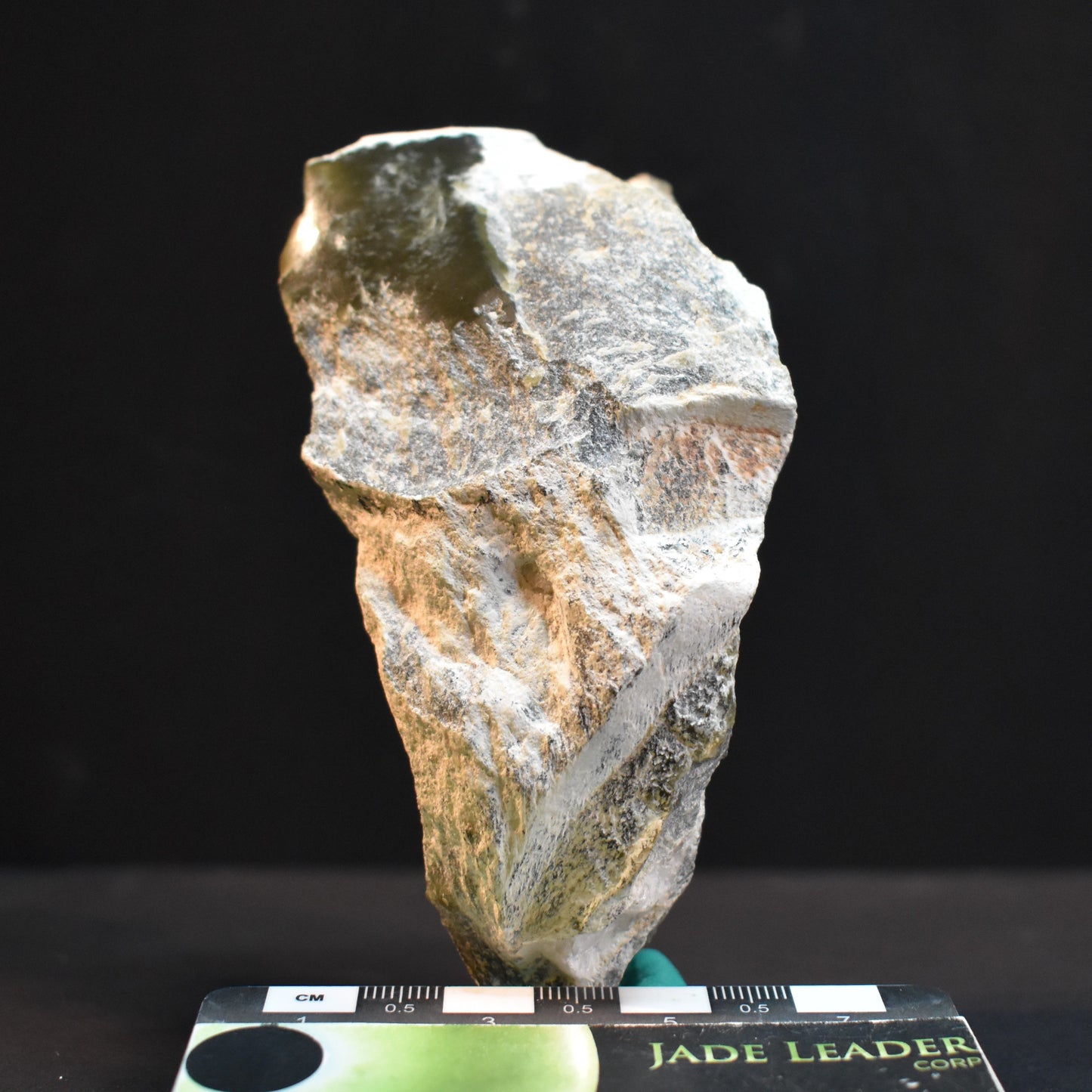 Jade Hand Gem 1002