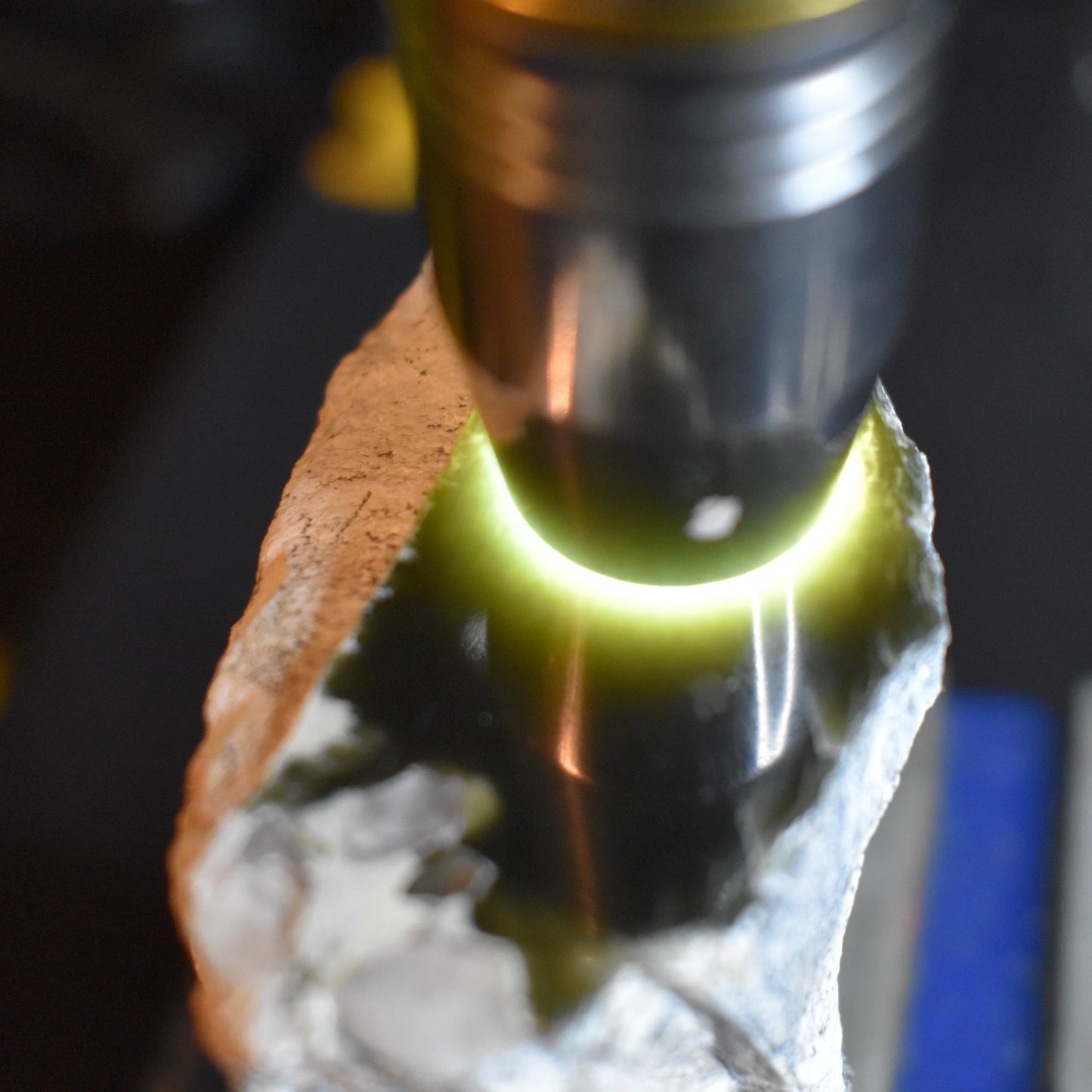 Jade Hand Gem 1007