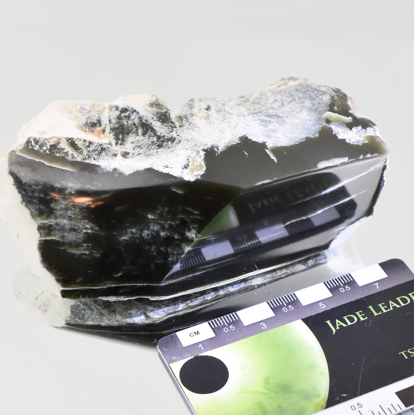 Jade Hand Gem 1011