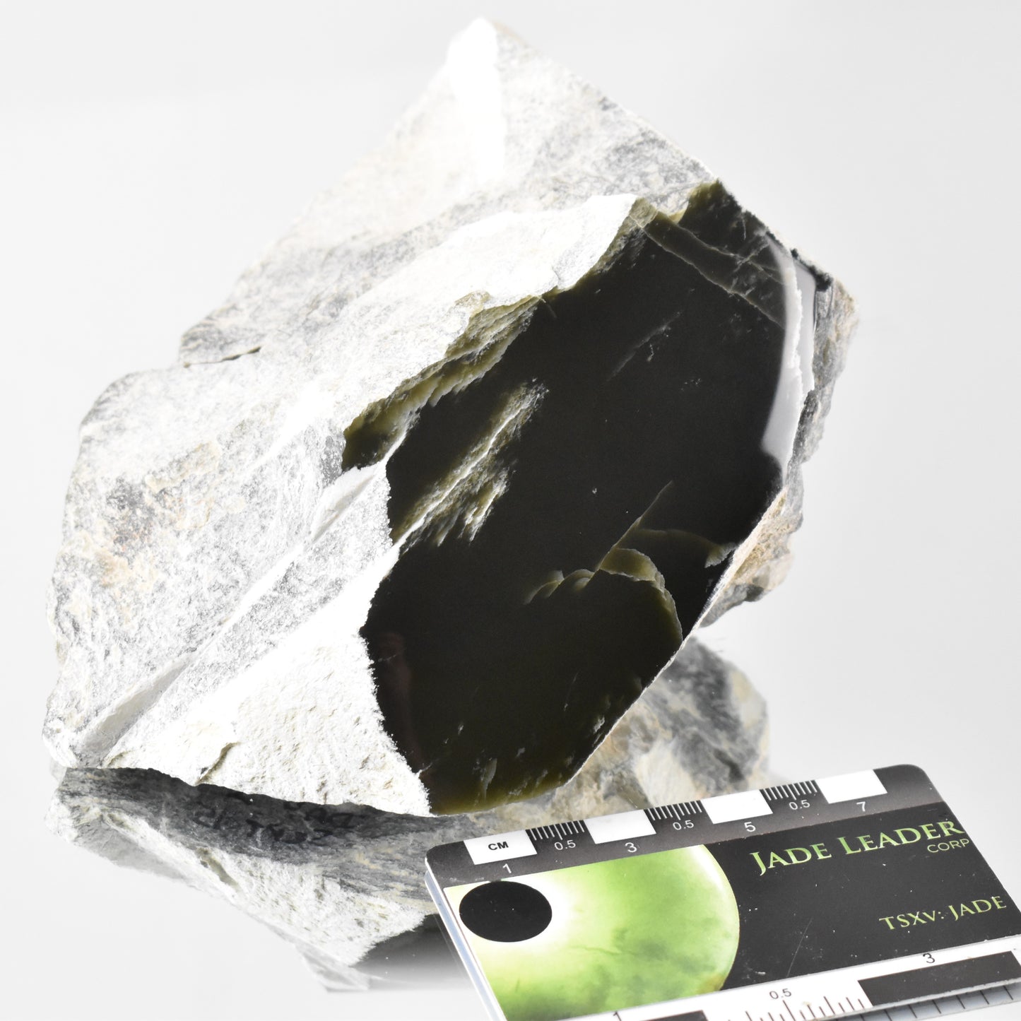 Jade Hand Gem 1012