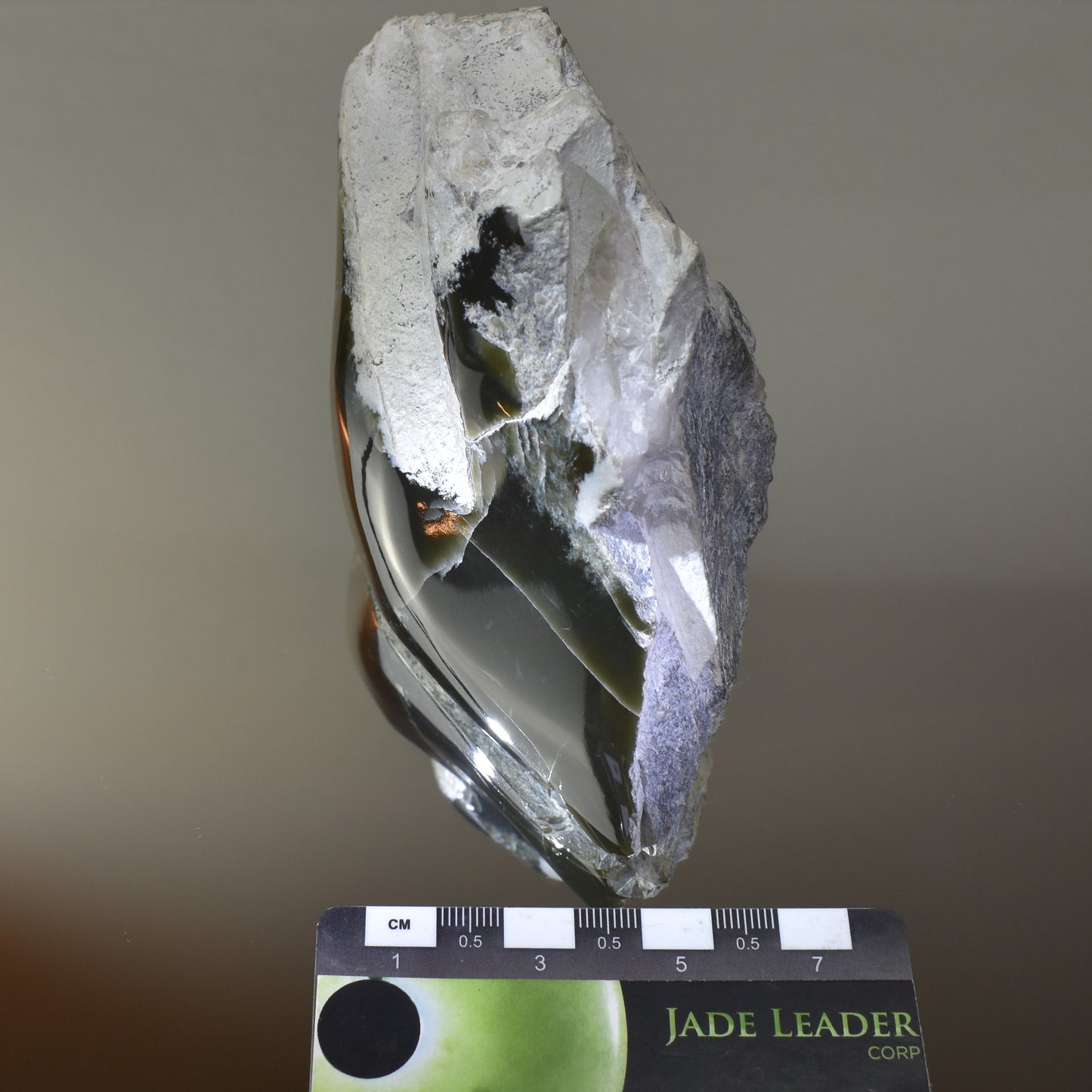 Jade Hand Gem 1015