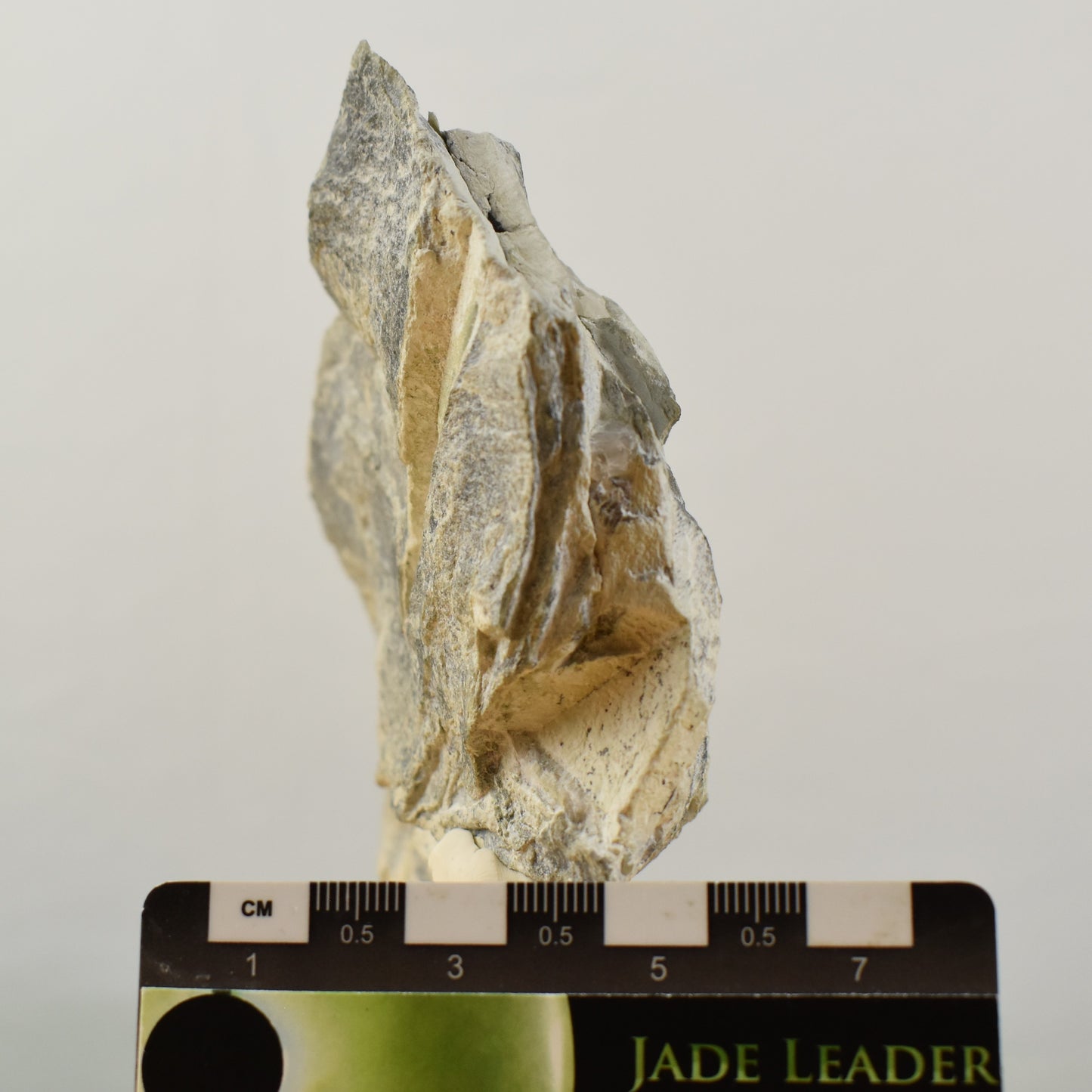 Jade Hand Gem 1017