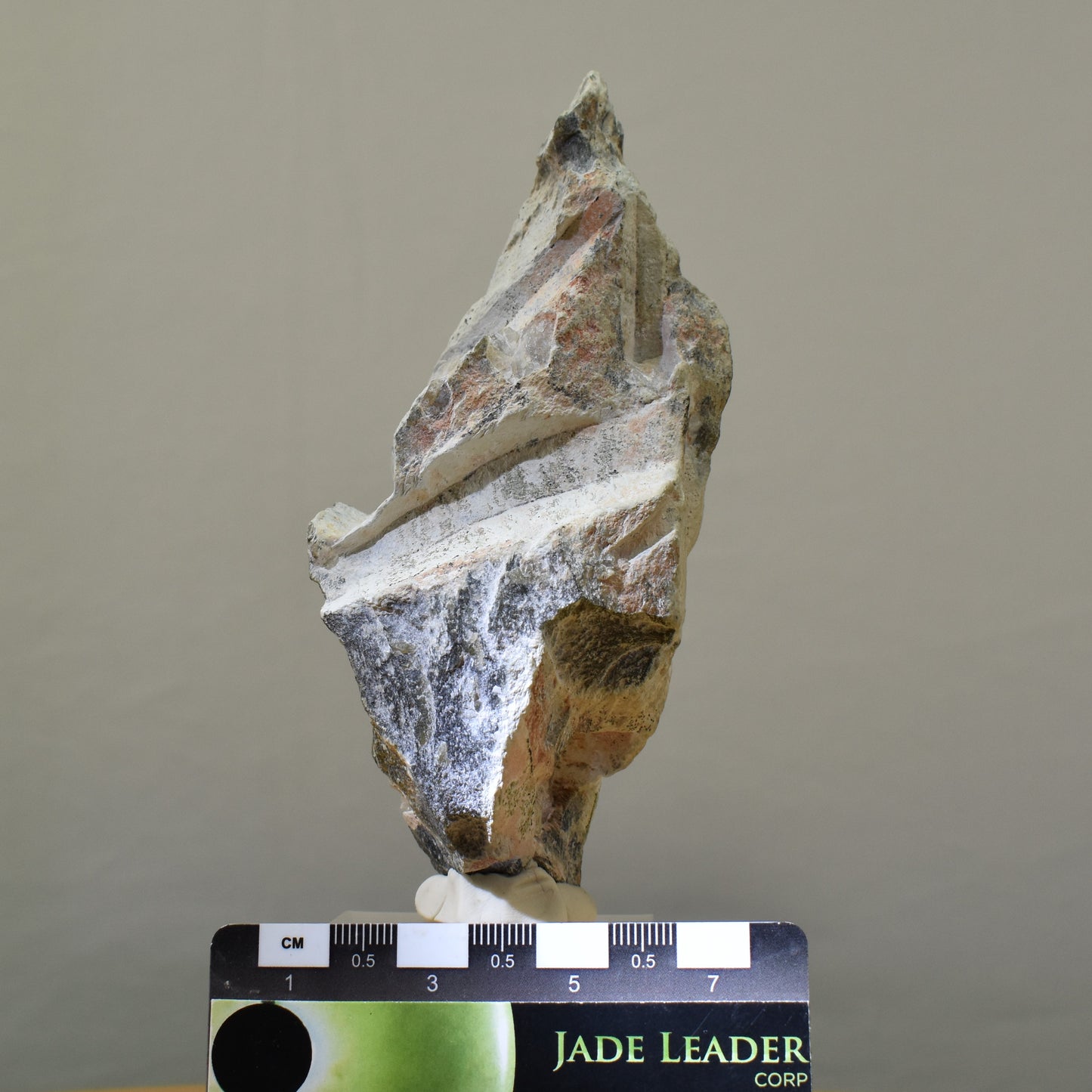 Jade Hand Gem 1018