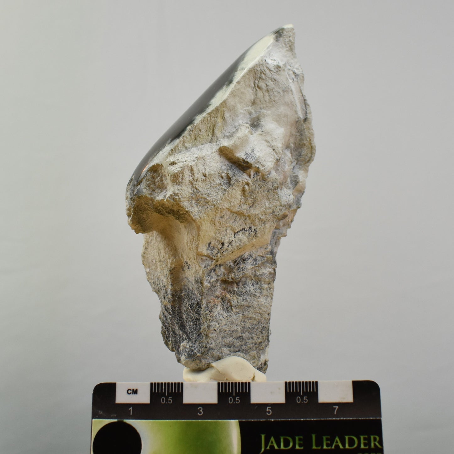 Jade Hand Gem 1019
