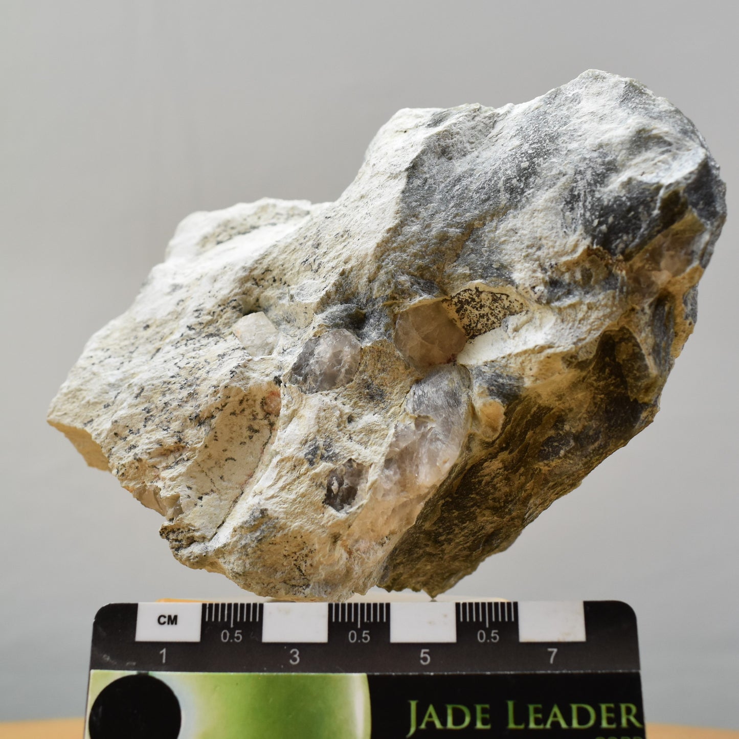 Jade Hand Gem 1025