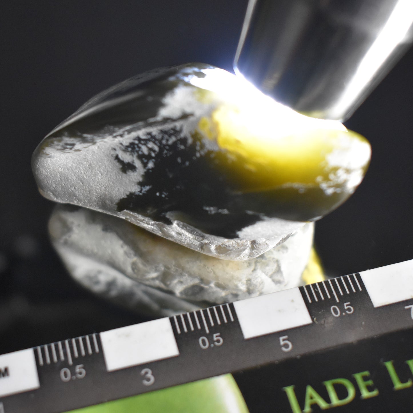Jade Tumbled Gem / Carving Stone 2019