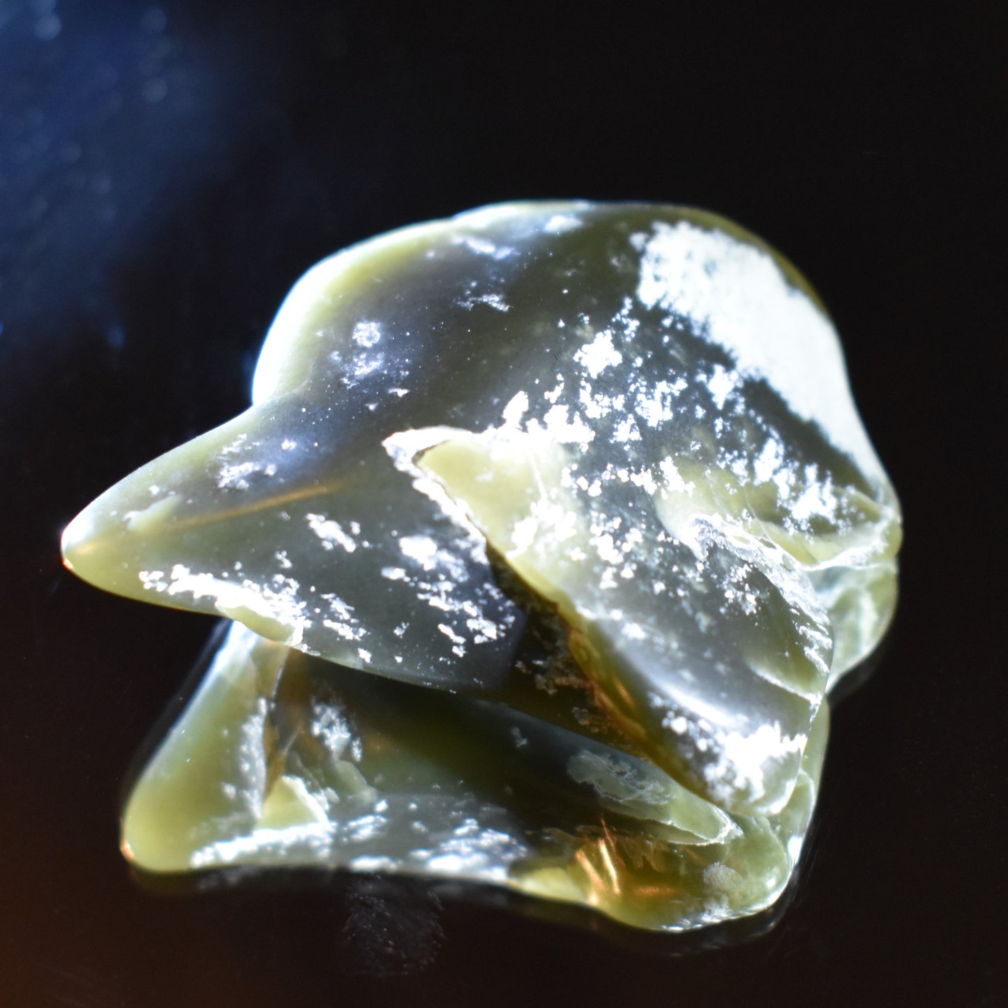 Jade Tumbled Gem / Carving Stone 2025