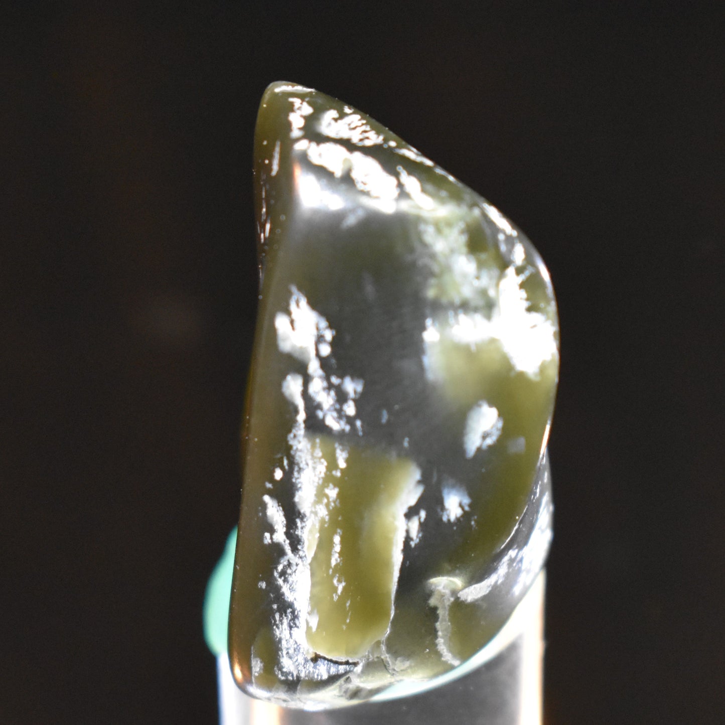 Jade Tumbled Gem / Carving Stone 2026