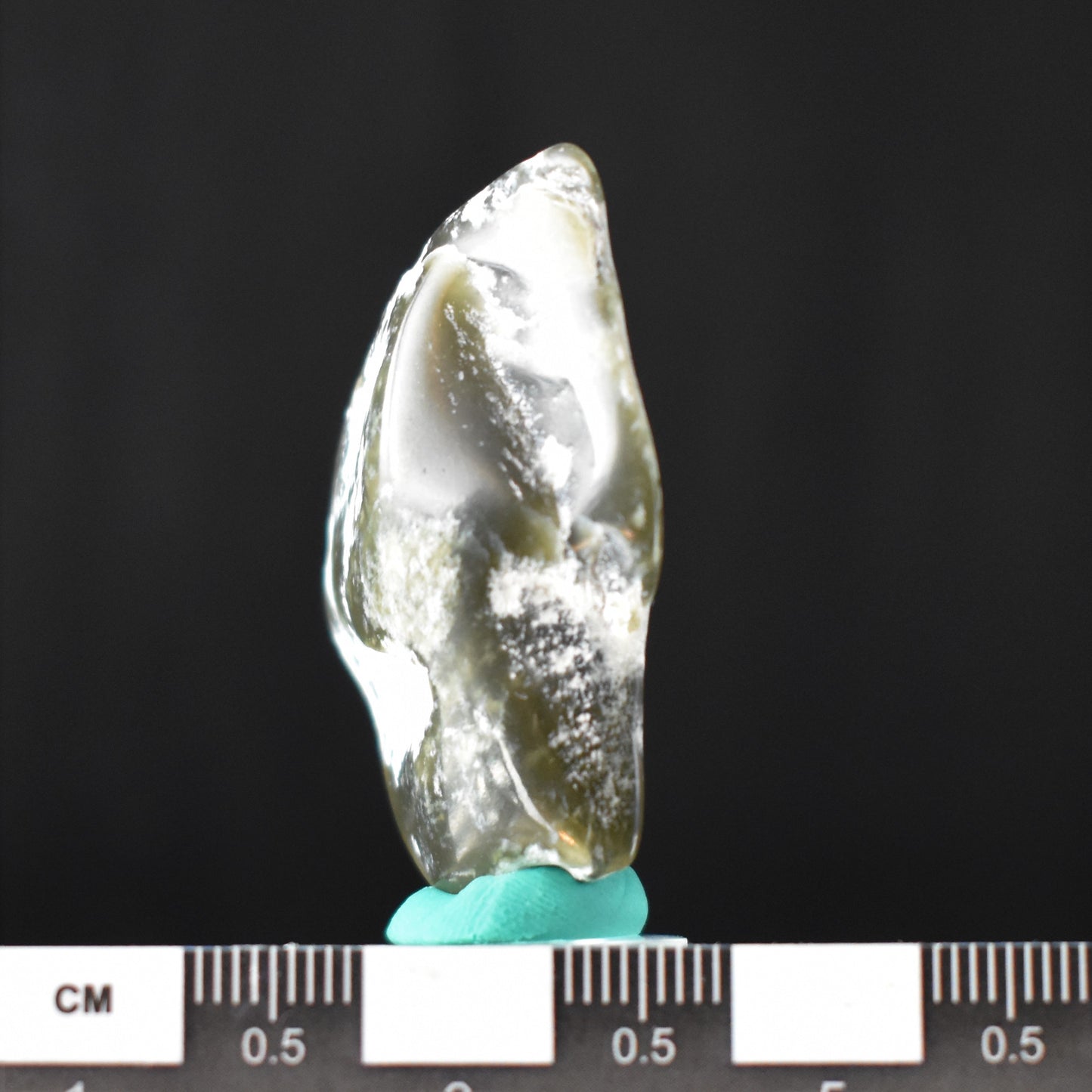 Jade Tumbled Gem / Carving Stone 2031