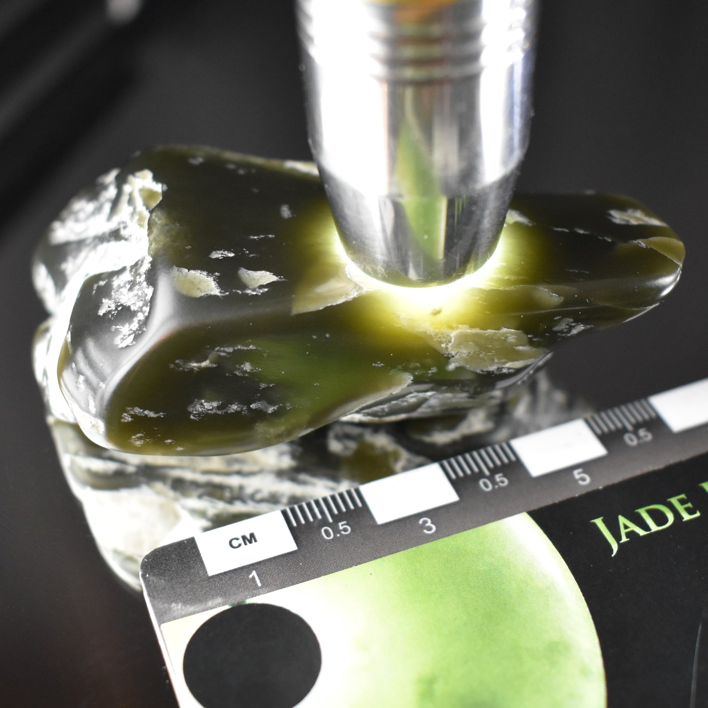 Jade Tumbled Gem / Carving Stone 2032