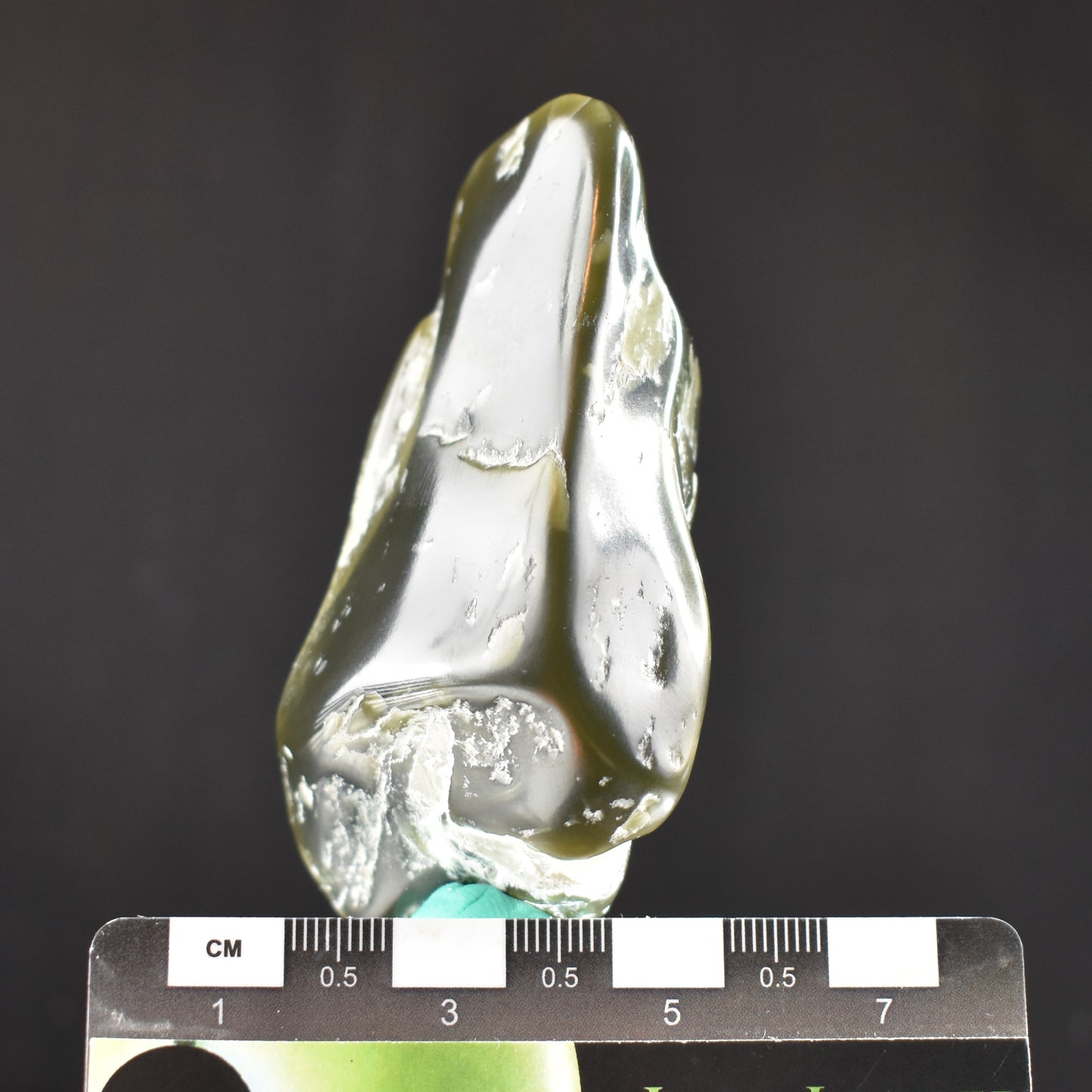 Jade Tumbled Gem / Carving Stone 2032