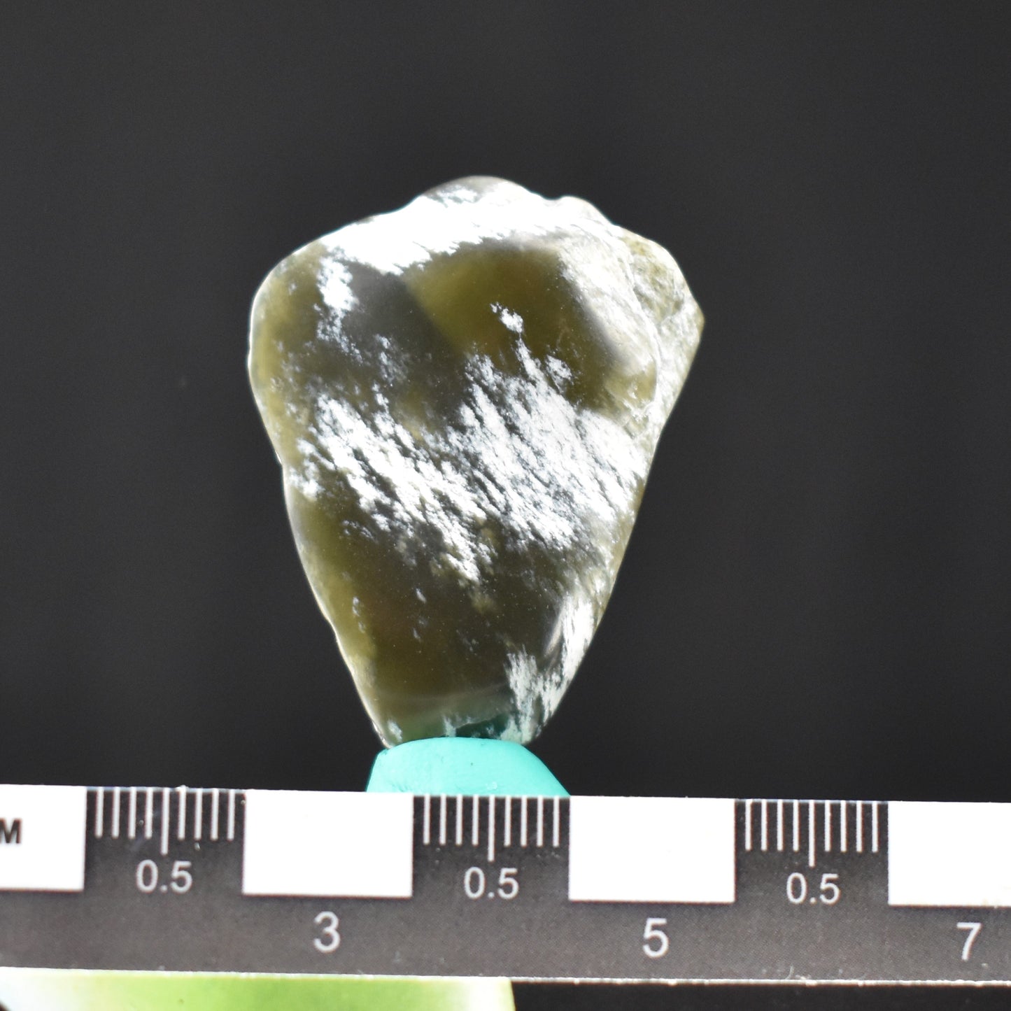 Jade Tumbled Gem / Carving Stone 2036
