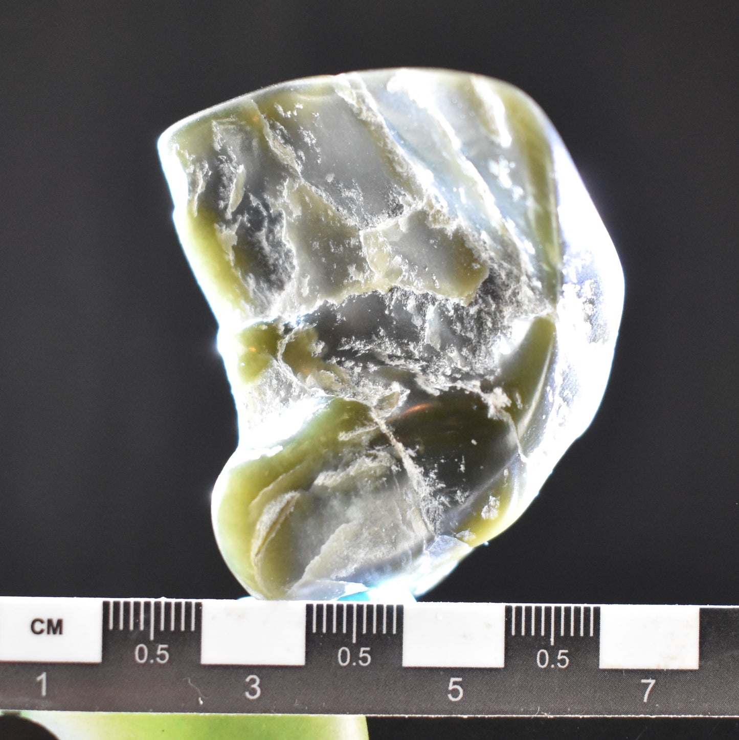 Jade Tumbled Gem / Carving Stone 2037