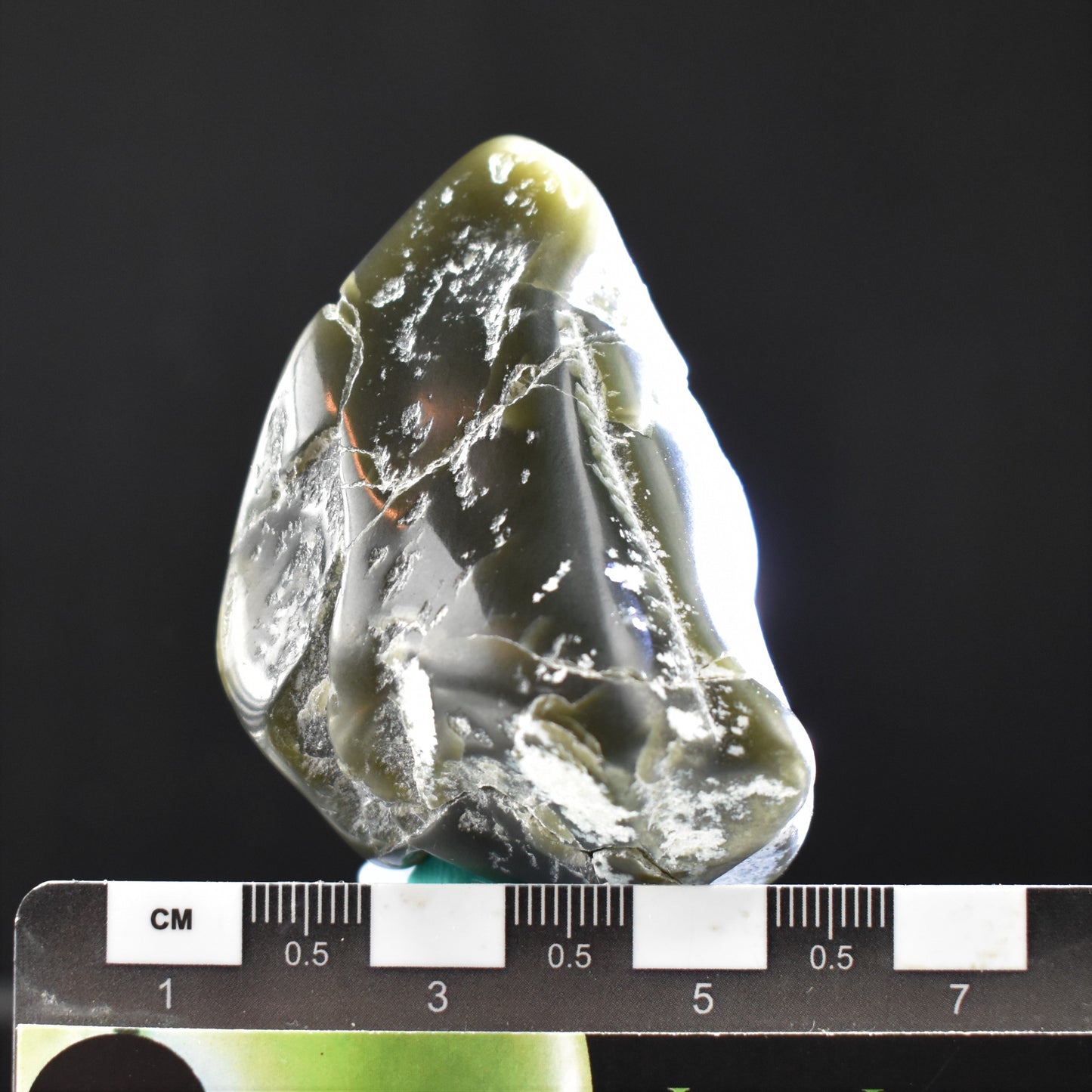 Jade Tumbled Gem / Carving Stone 2044