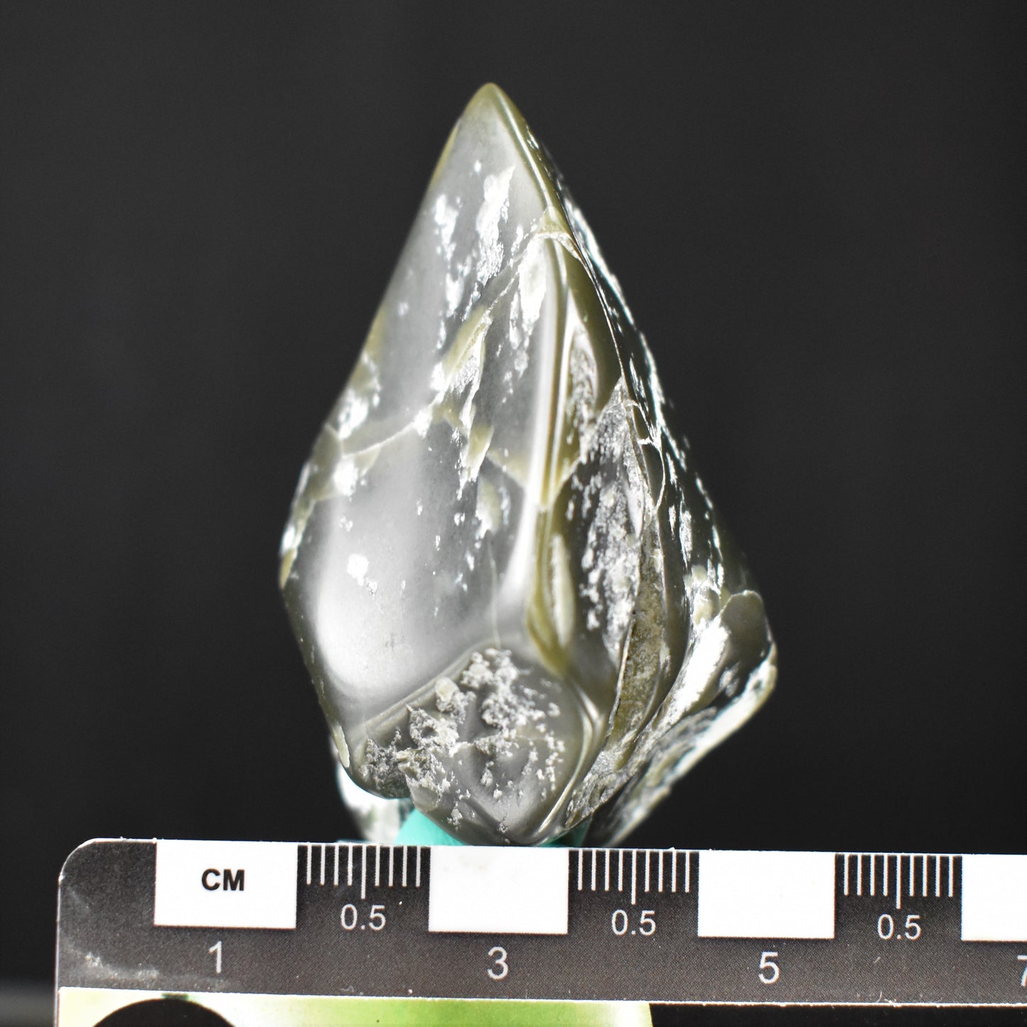 Jade Tumbled Gem / Carving Stone 2044