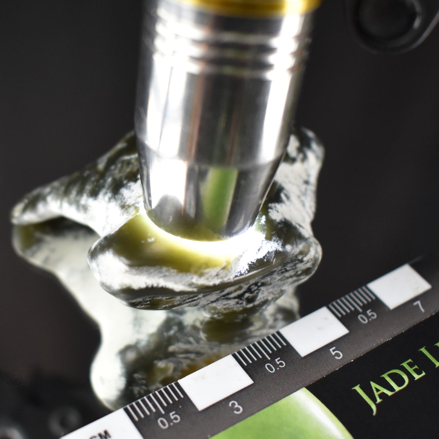 Jade Tumbled Gem / Carving Stone 2047
