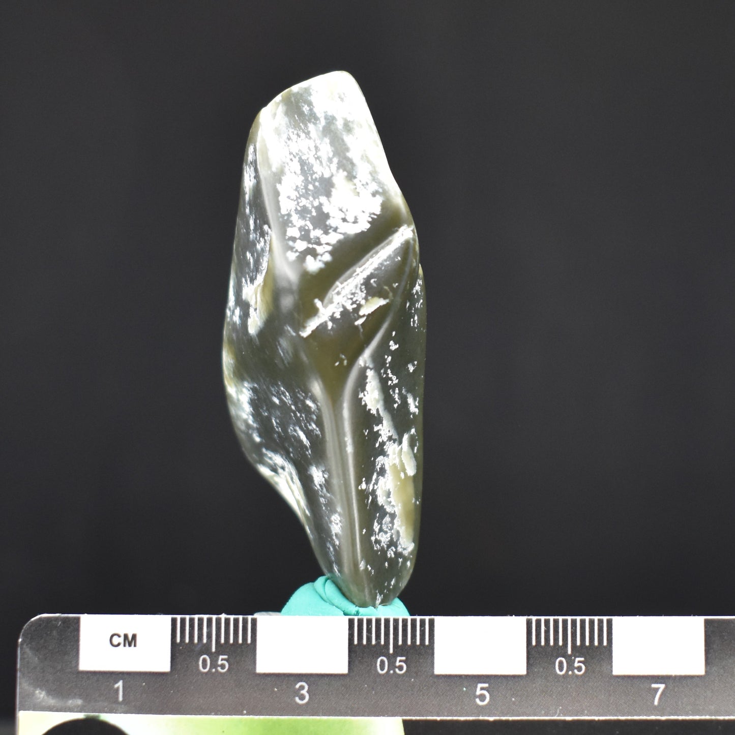 Jade Tumbled Gem / Carving Stone 2051