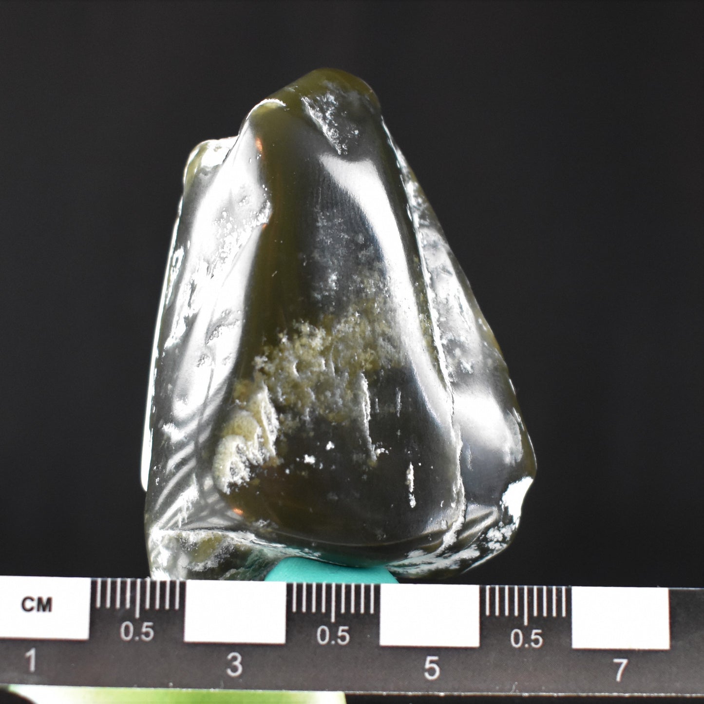 Jade Tumbled Gem / Carving Stone 2056