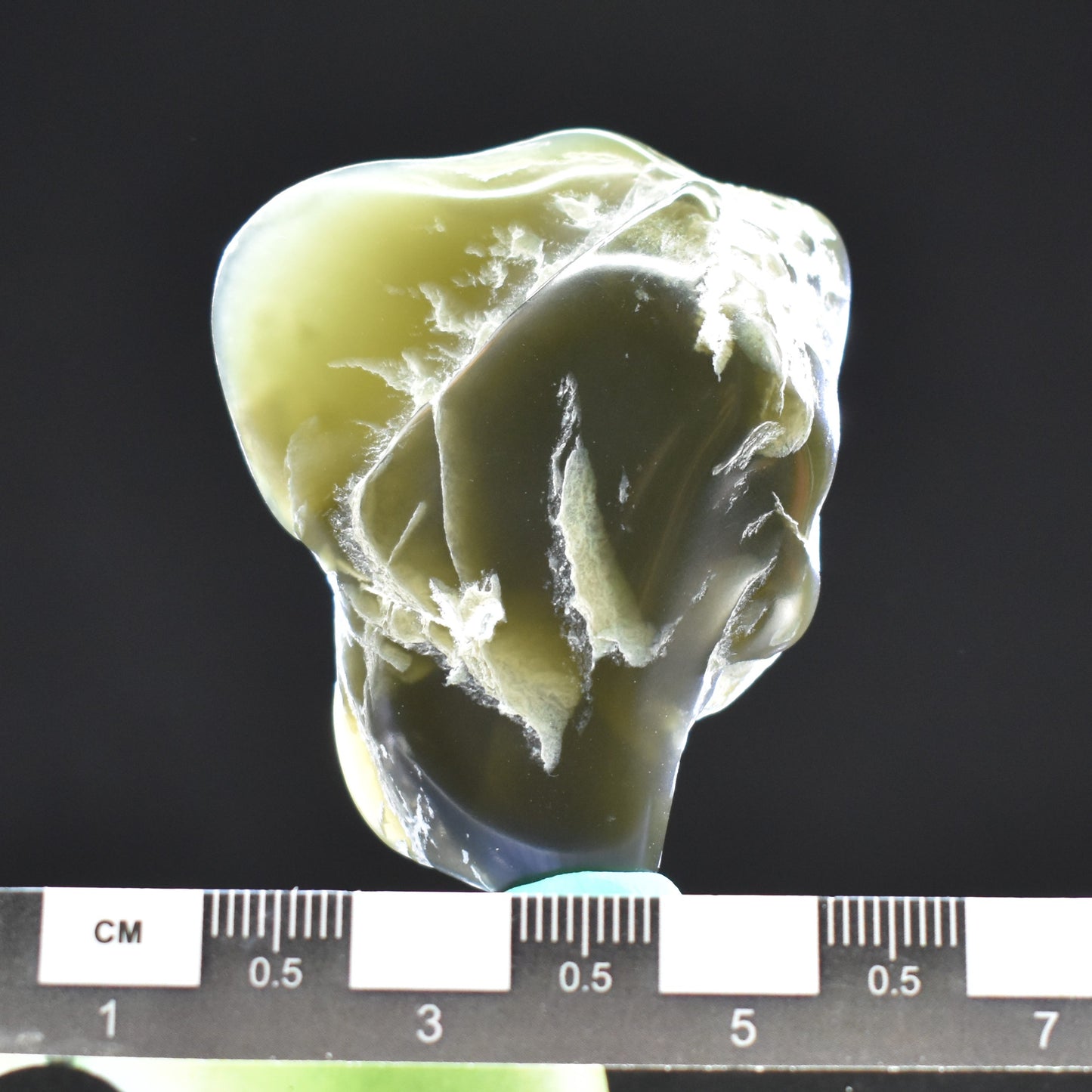 Jade Tumbled Gem / Carving Stone 2059