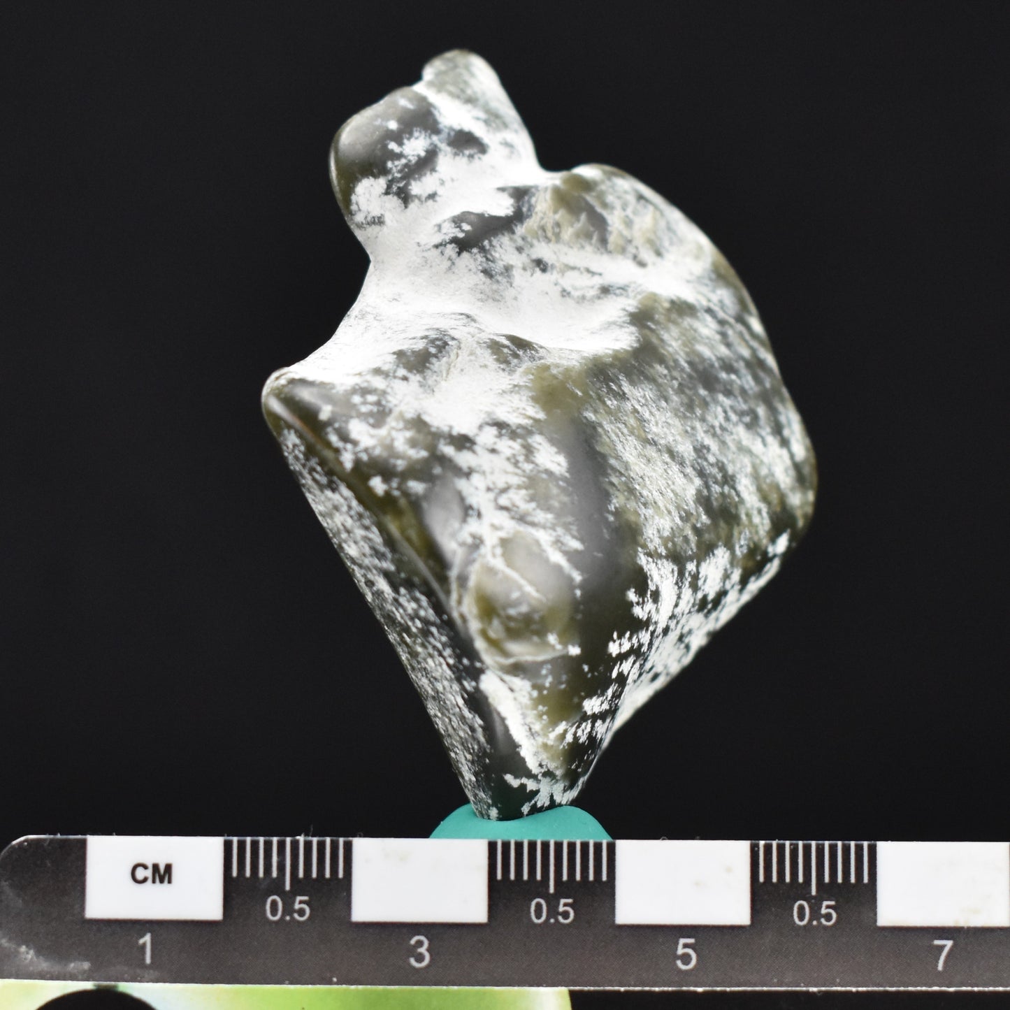 Jade Tumbled Gem / Carving Stone 2060