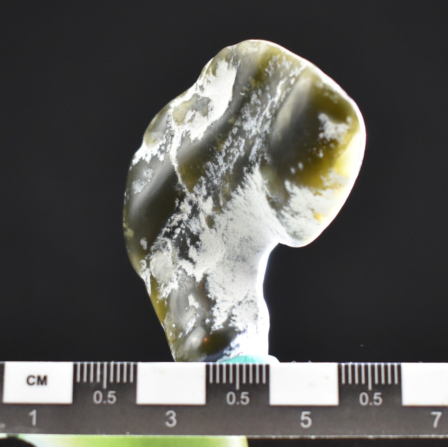 Jade Tumbled Gem / Carving Stone 2061