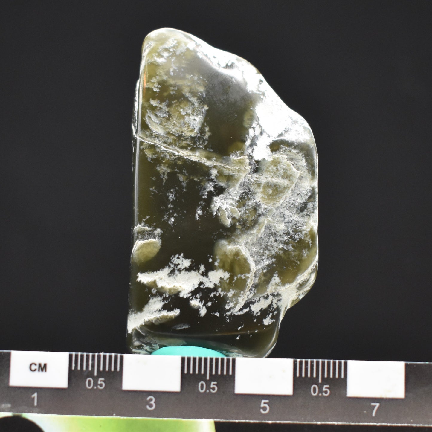 Jade Tumbled Gem / Carving Stone 2063