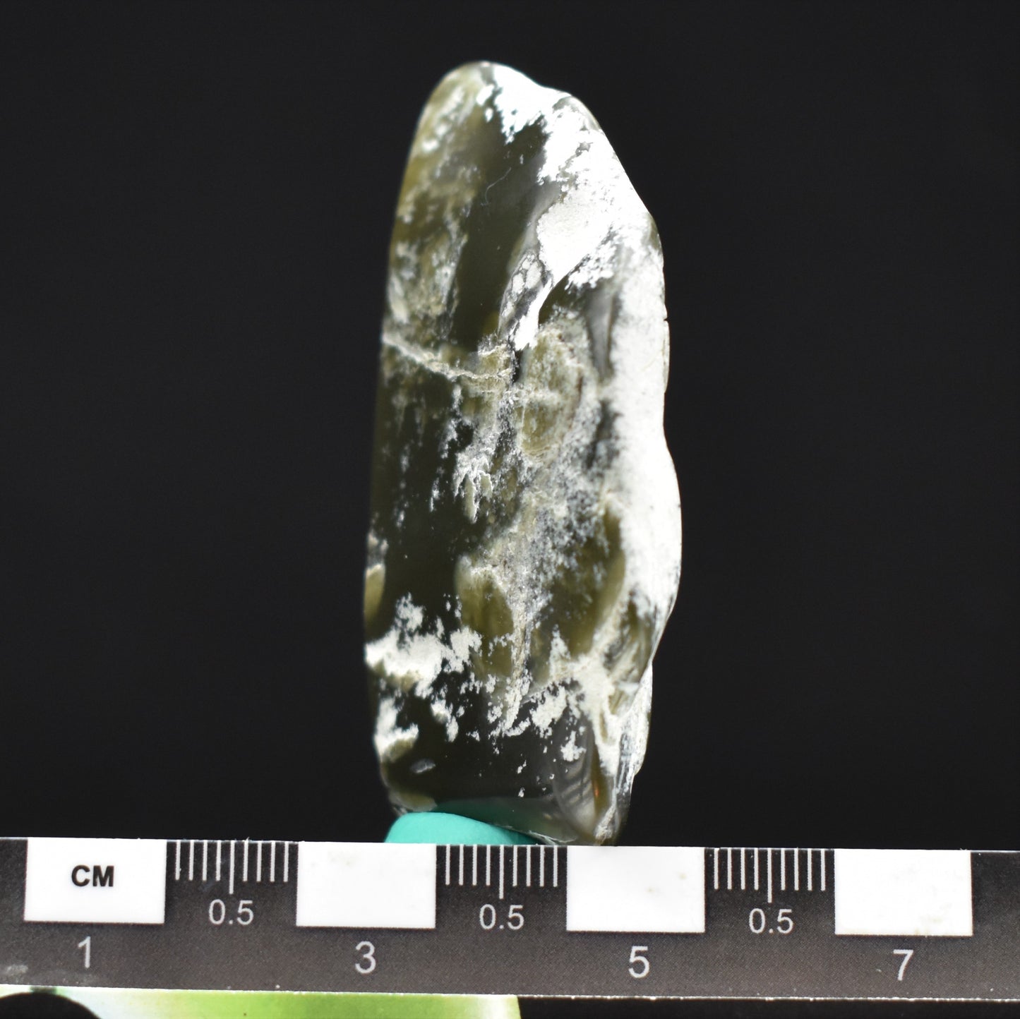 Jade Tumbled Gem / Carving Stone 2063