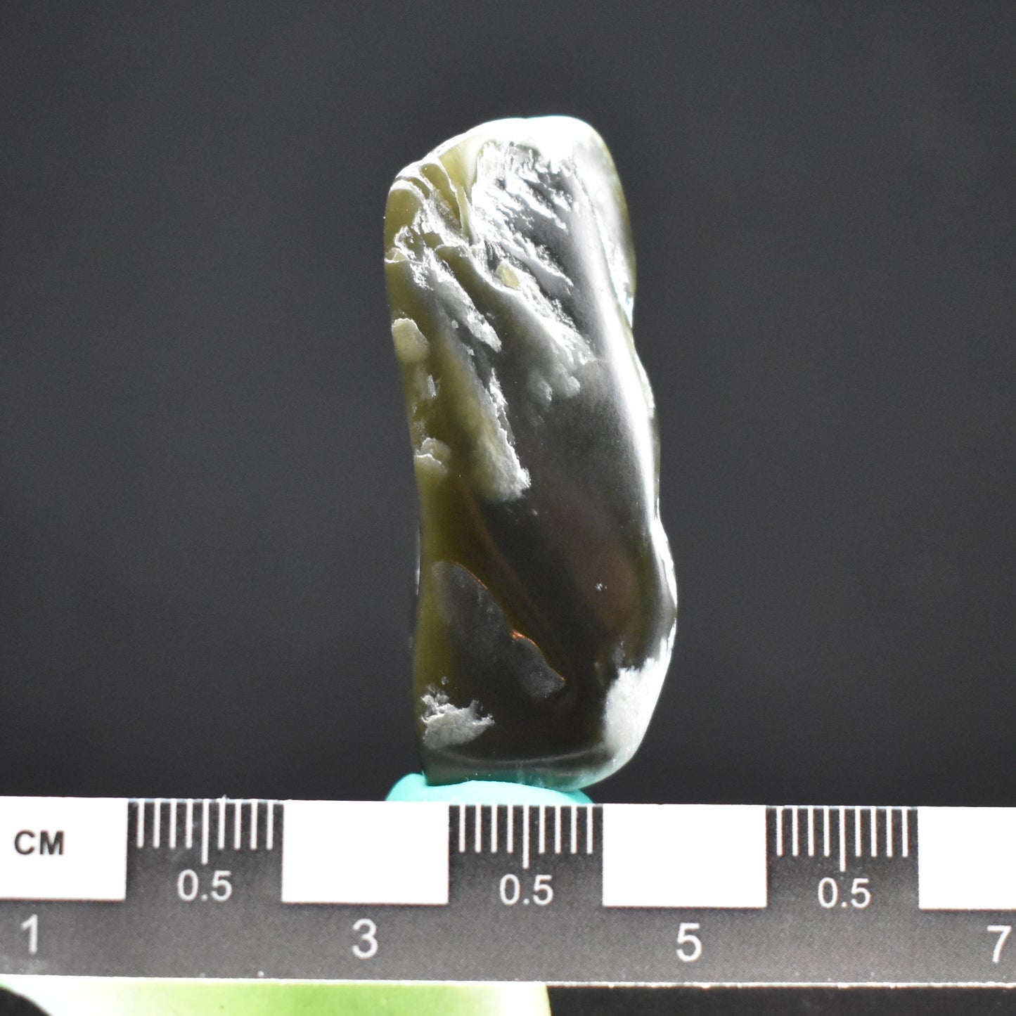 Jade Tumbled Gem / Carving Stone 2064