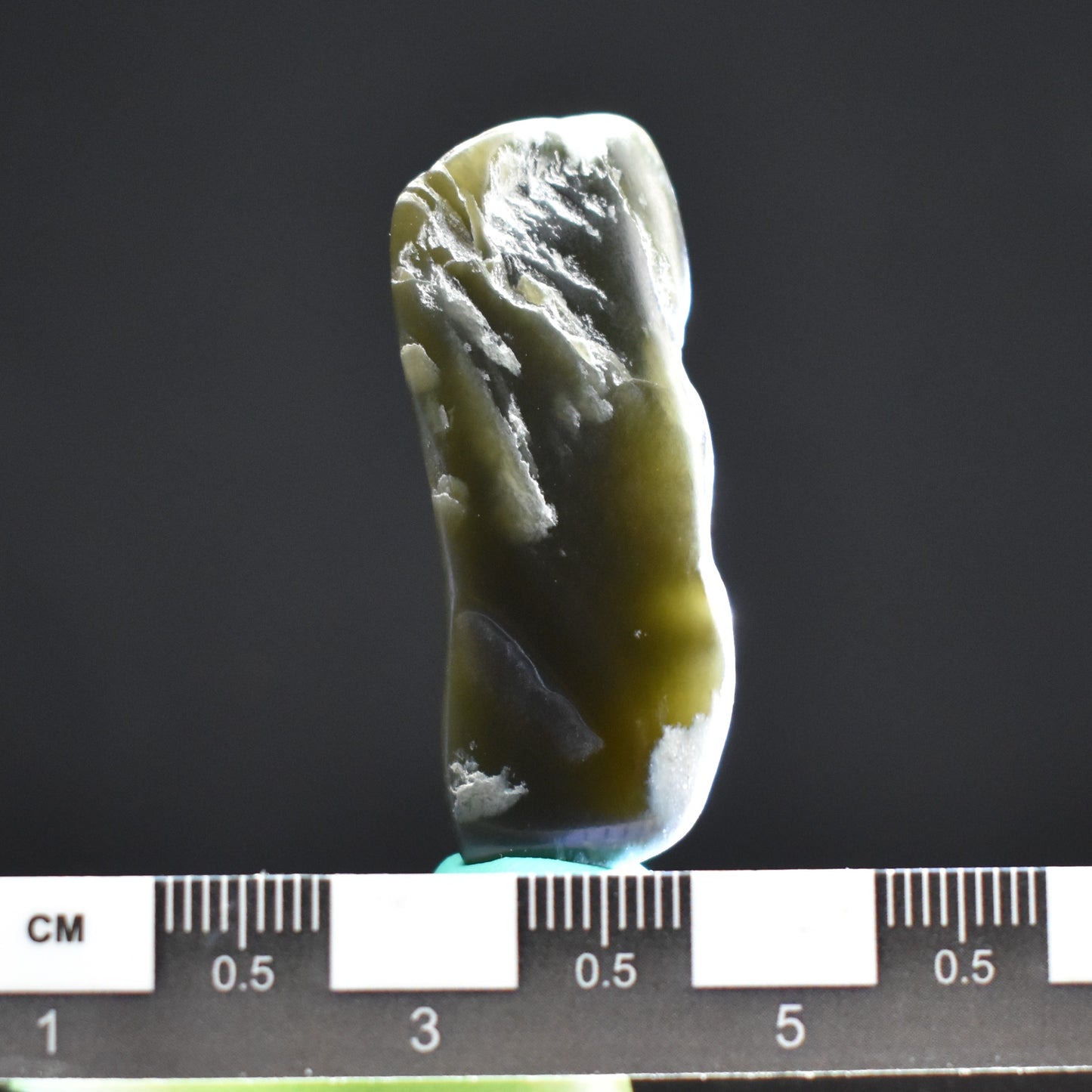 Jade Tumbled Gem / Carving Stone 2064