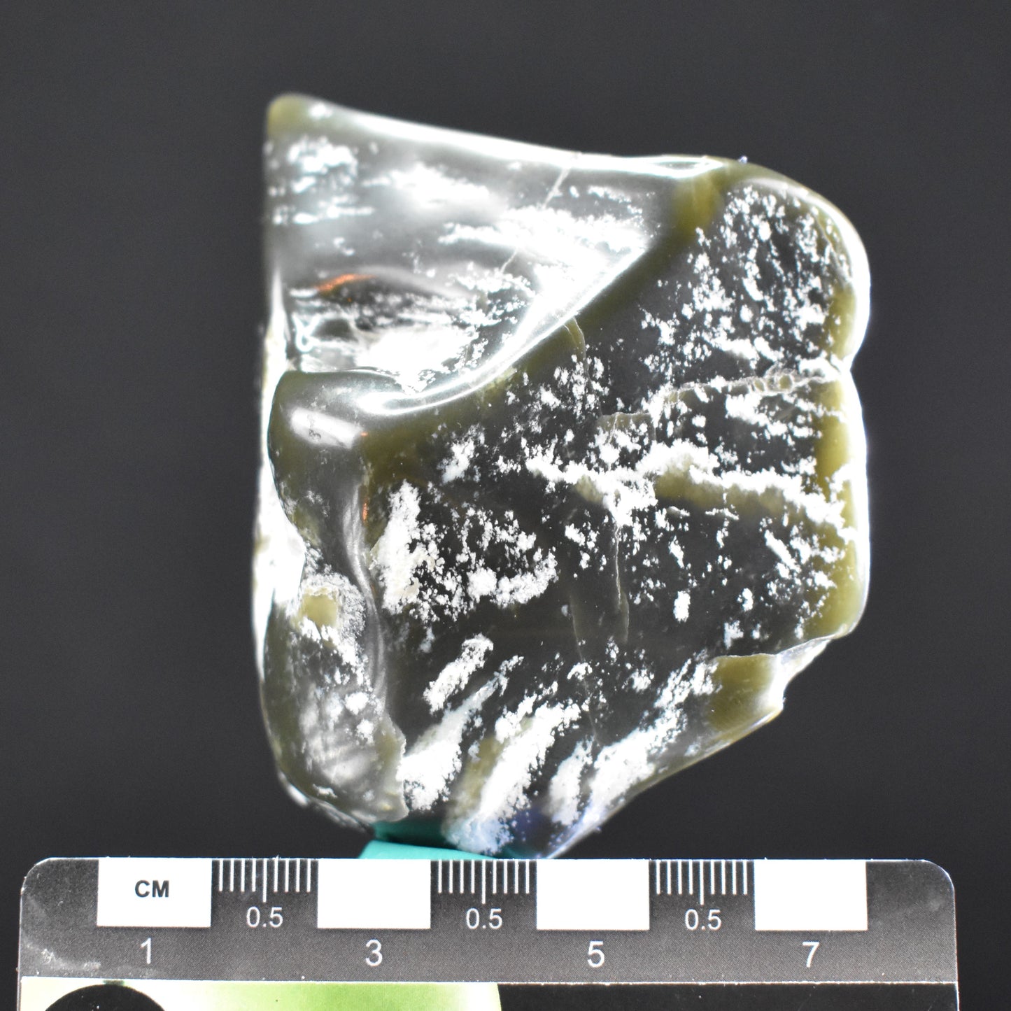 Jade Tumbled Gem / Carving Stone 2065