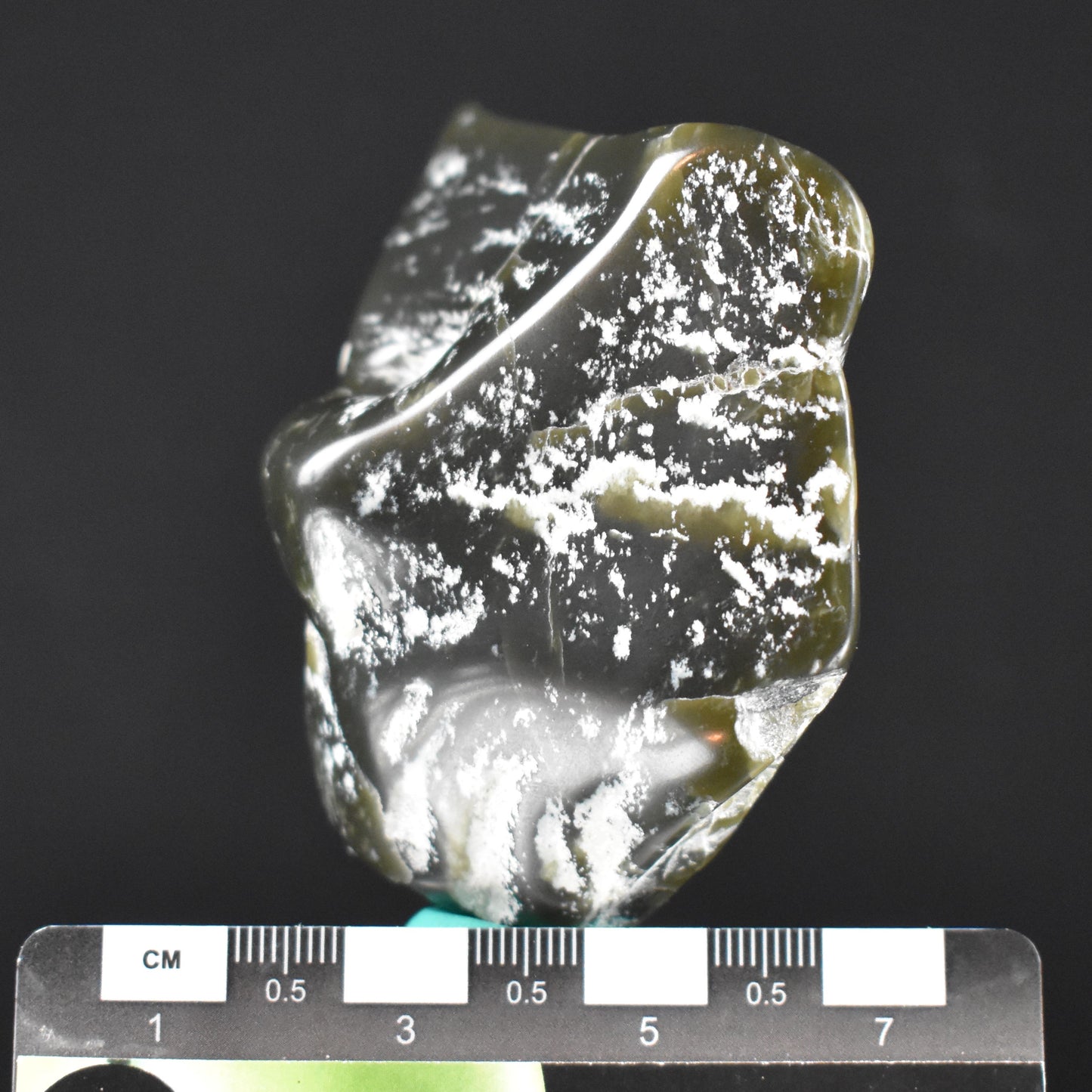 Jade Tumbled Gem / Carving Stone 2065
