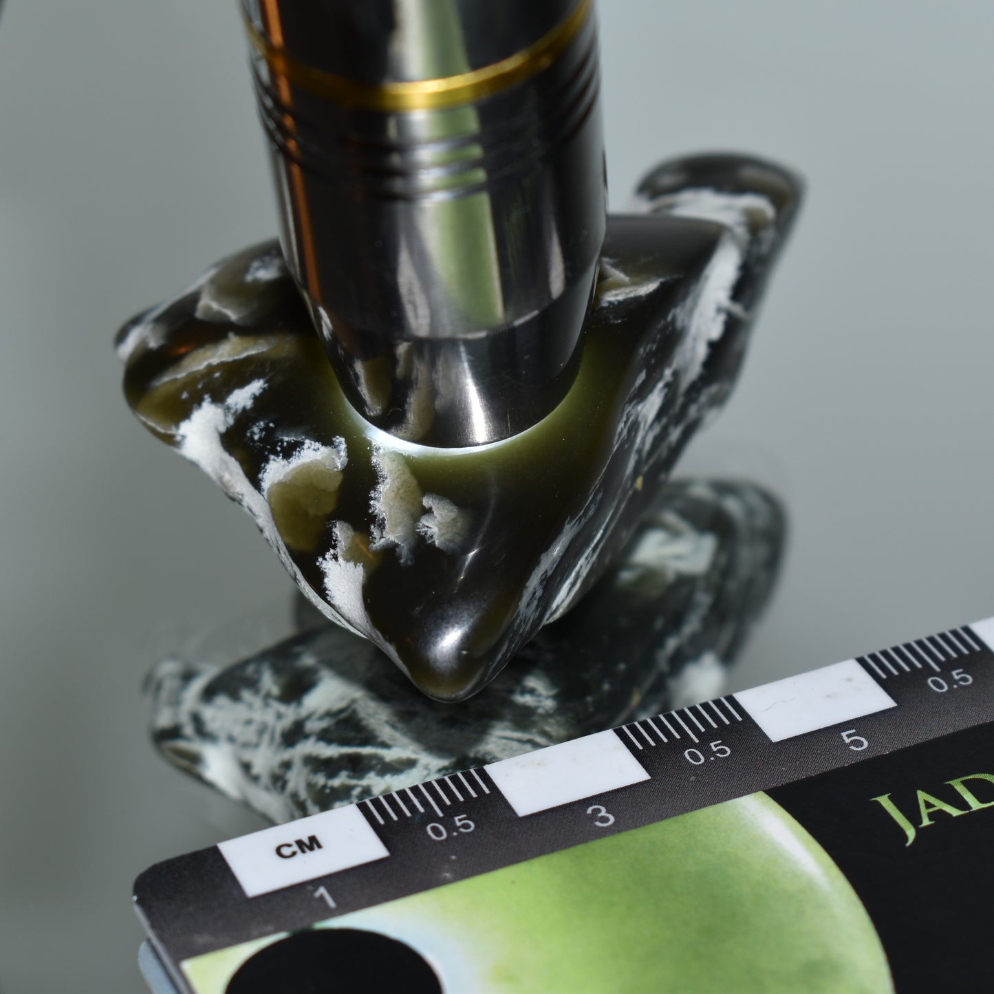 Jade Tumbled Gem / Carving Stone 2071