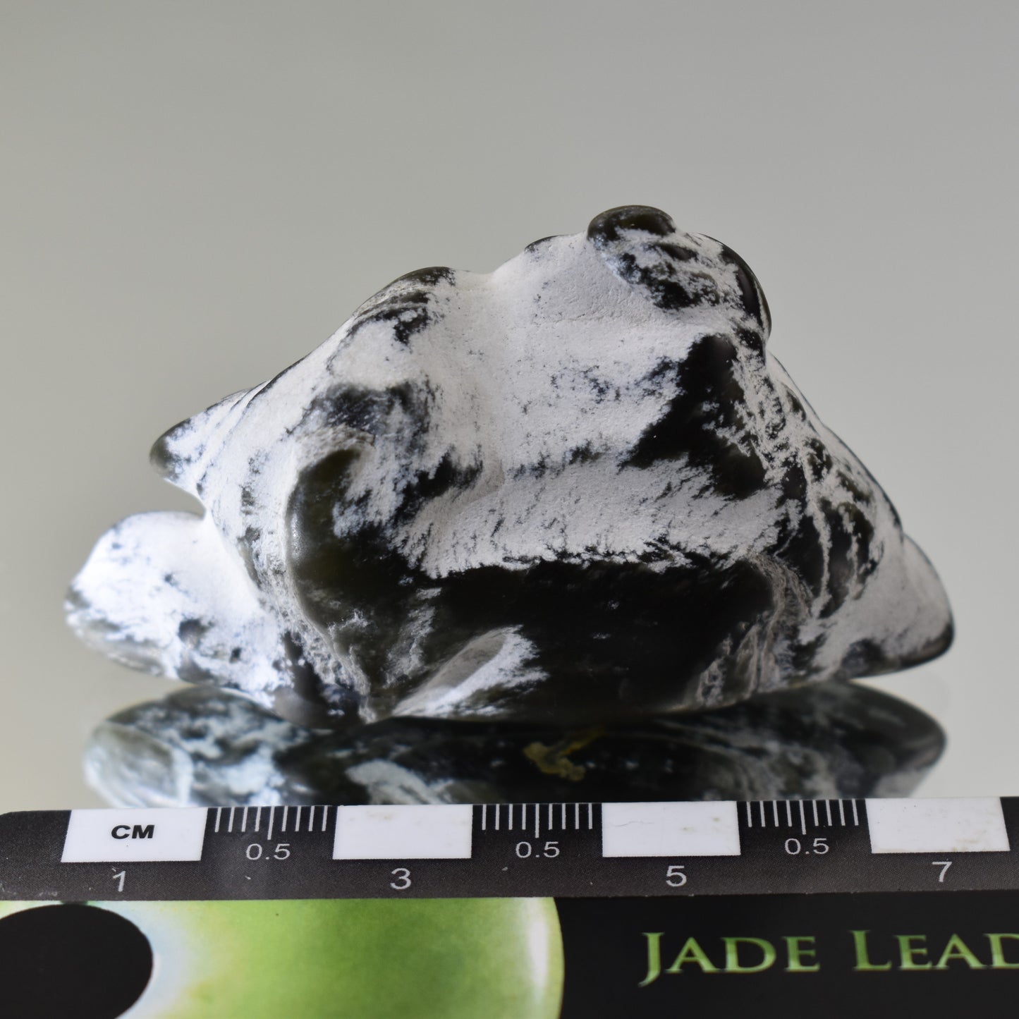 Jade Tumbled Gem / Carving Stone 2071