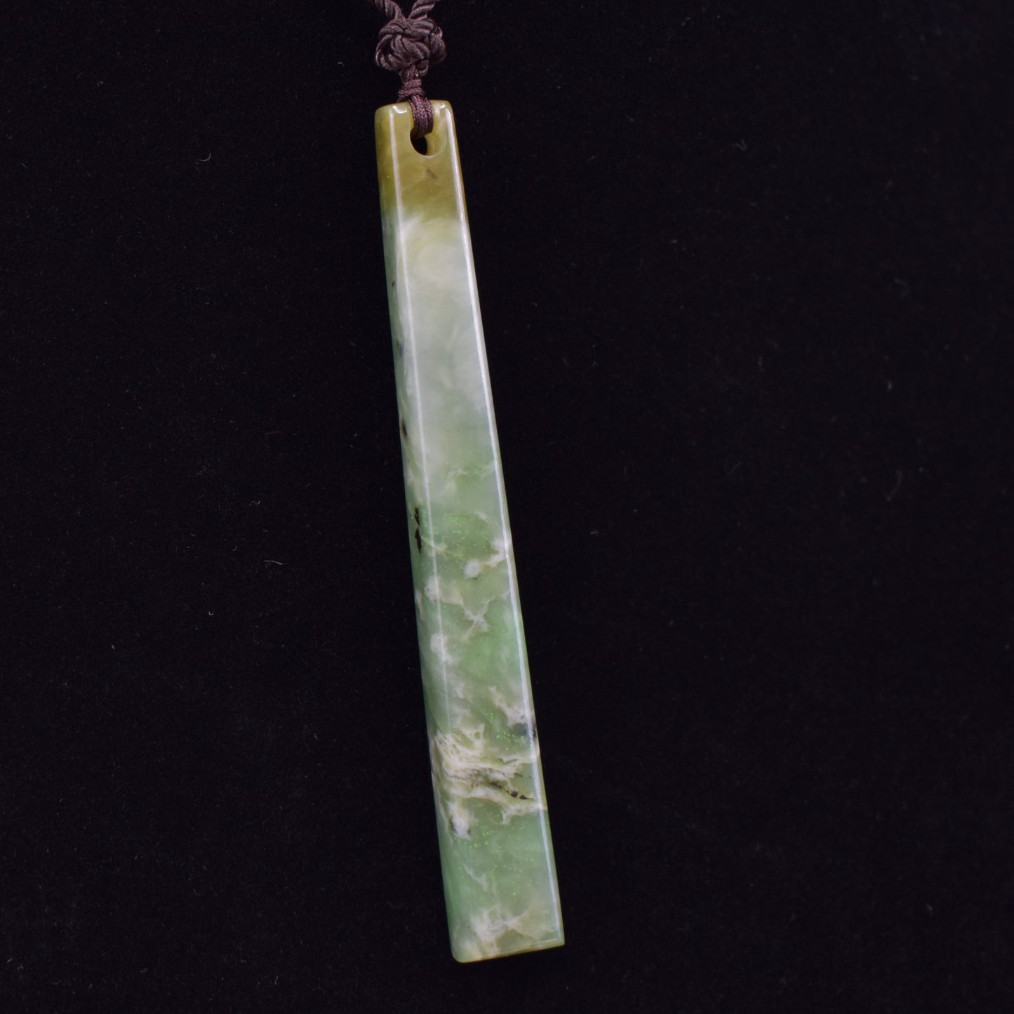 Washington State White/Green Jade 1014