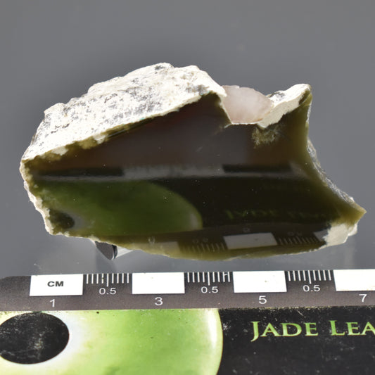 Jade Hand Gem 1036