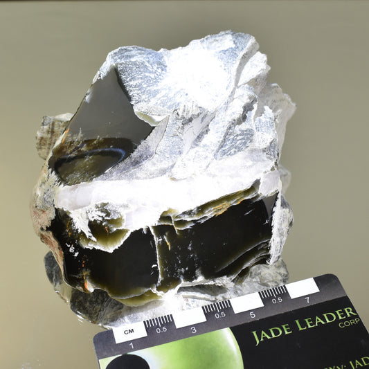 Jade Hand Gem 1021