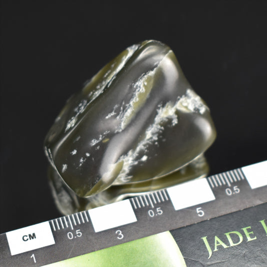 Jade Tumbled Gem / Carving Stone 2026