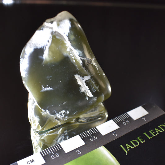 Jade Tumbled Gem / Carving Stone 2033