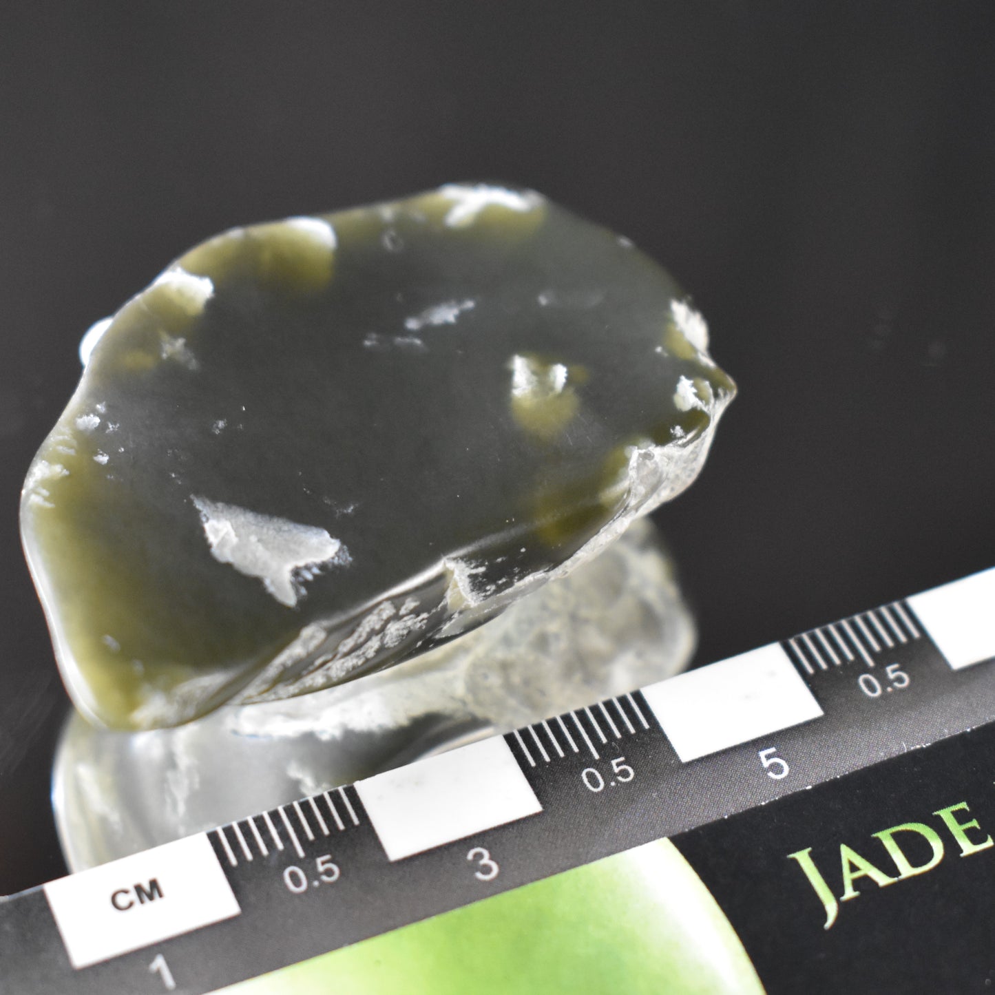 Jade Tumbled Gem / Carving Stone 2035
