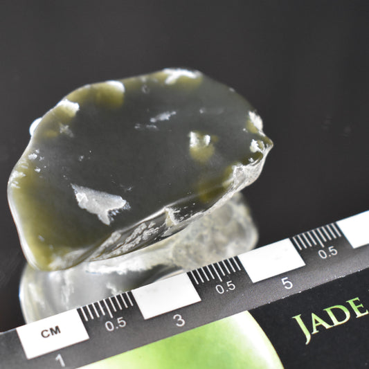 Jade Tumbled Gem / Carving Stone 2035