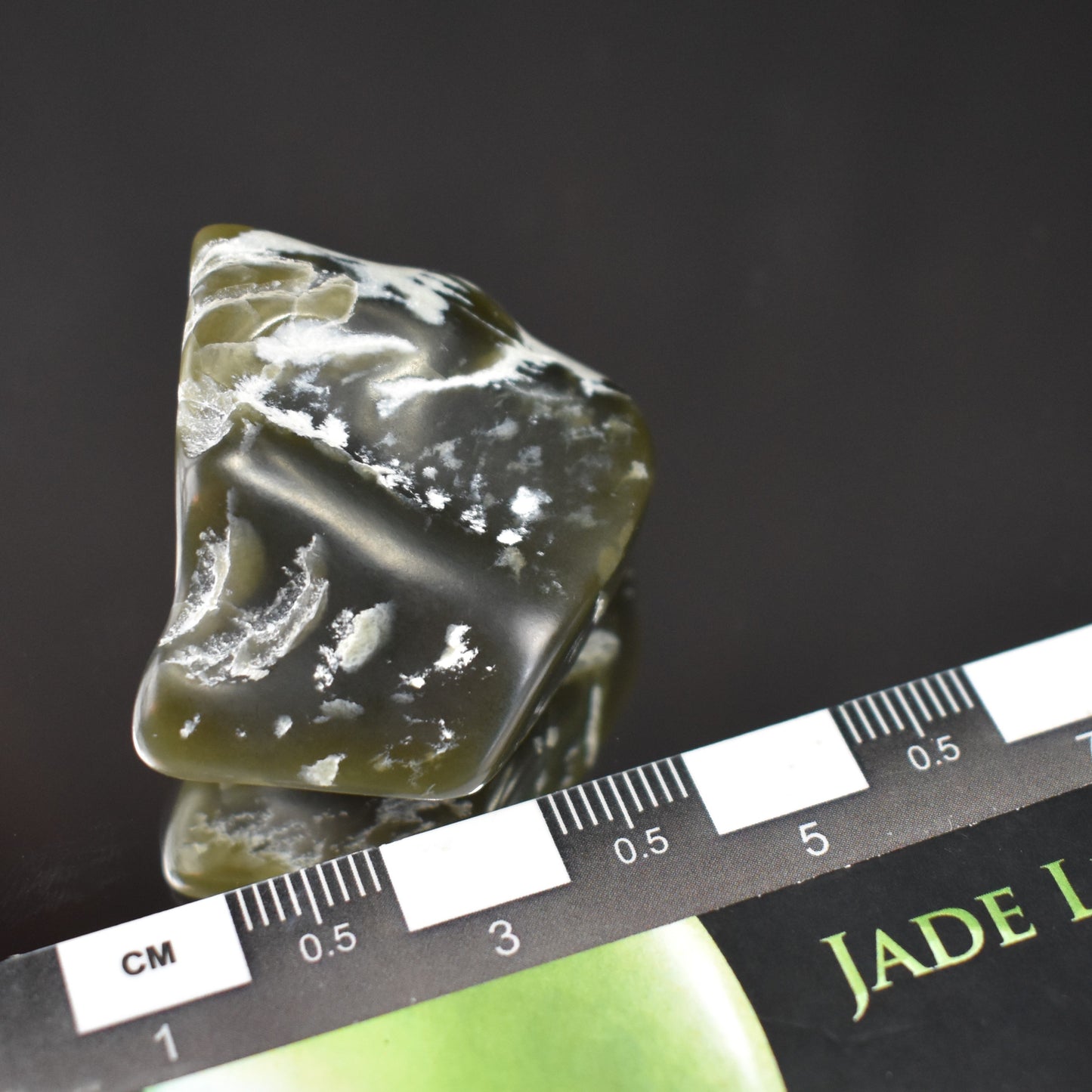 Jade Tumbled Gem / Carving Stone 2053