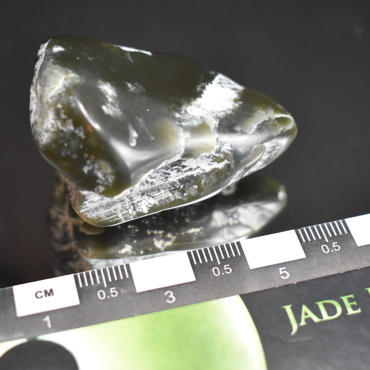 Jade Tumbled Gem / Carving Stone 2054