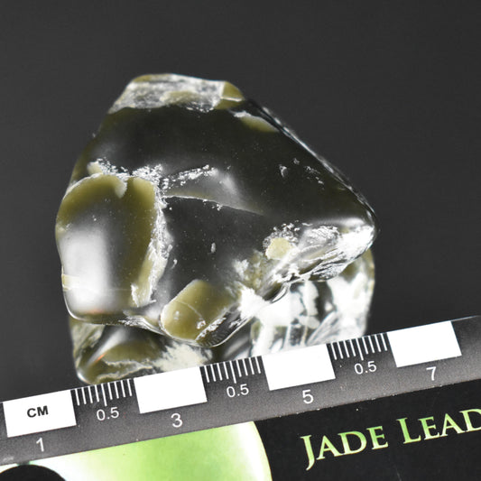 Jade Tumbled Gem / Carving Stone 2057
